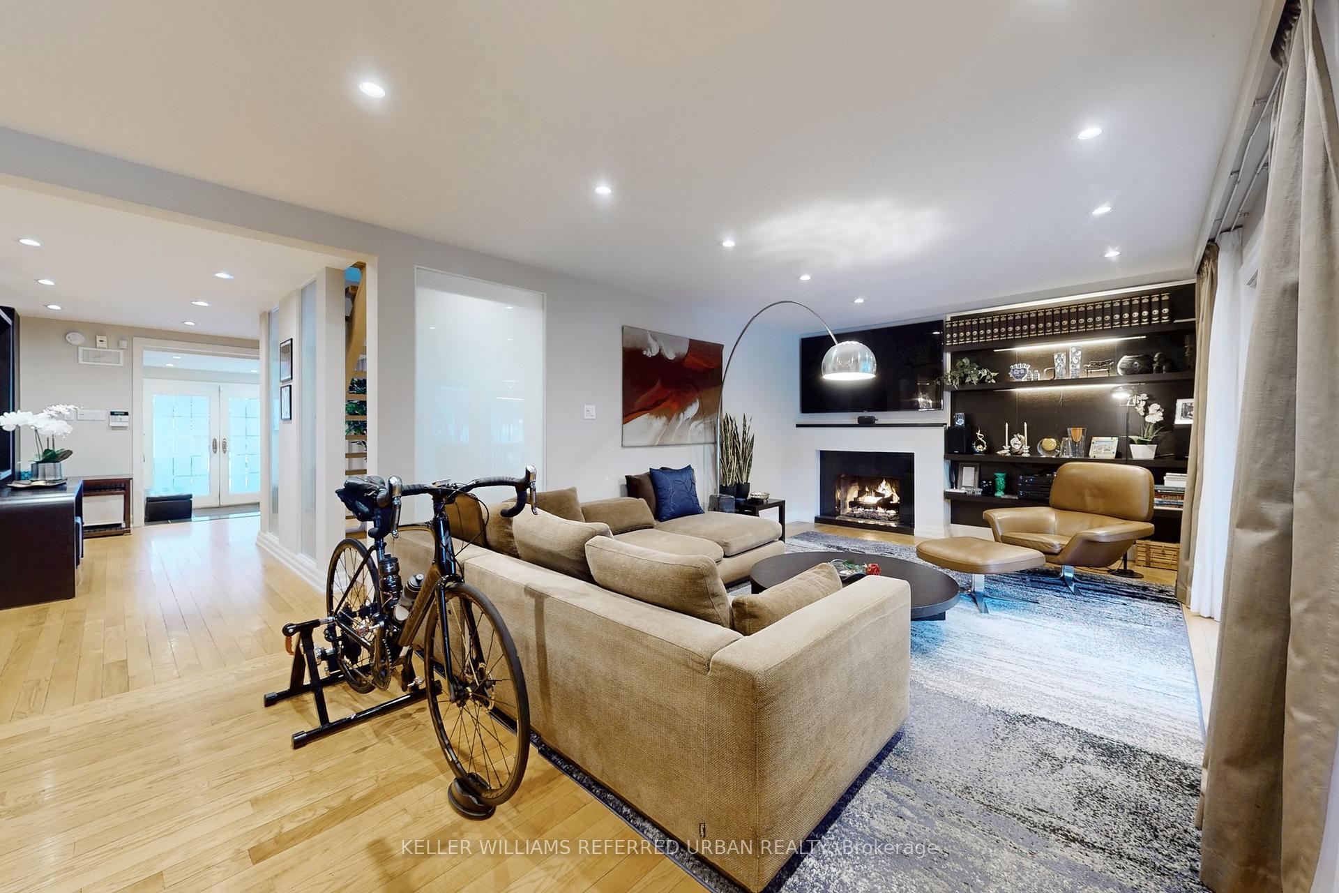 Photo 34 of 145 Simonston Boulevard, Markham, German Mills — HOMEH