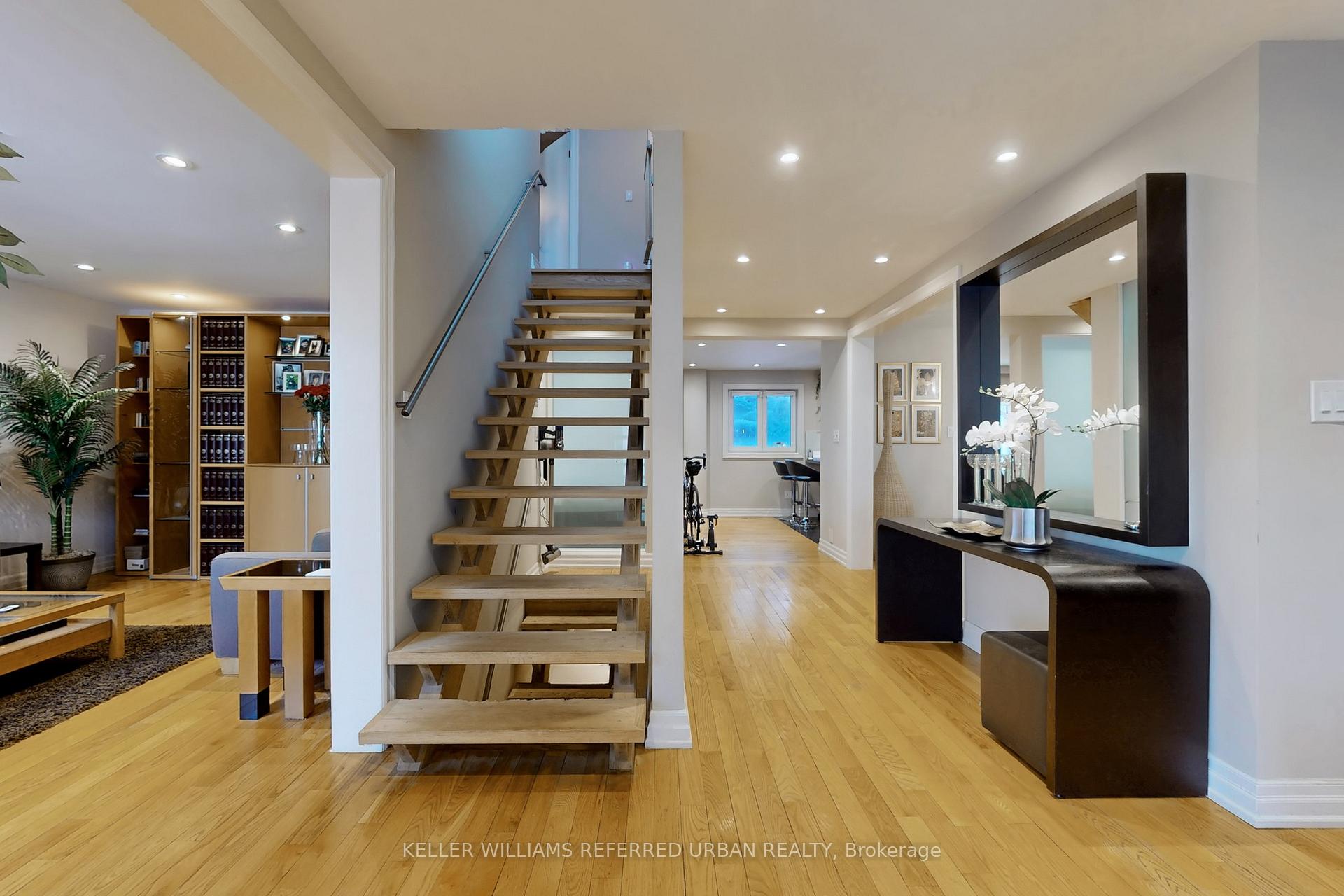 Photo 41 of 145 Simonston Boulevard, Markham, German Mills — HOMEH