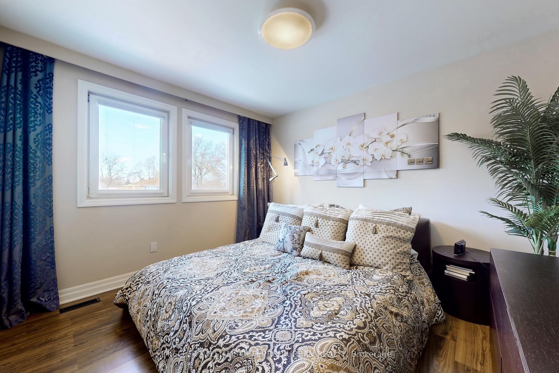 Photo 47 of 145 Simonston Boulevard, Markham, German Mills — HOMEH