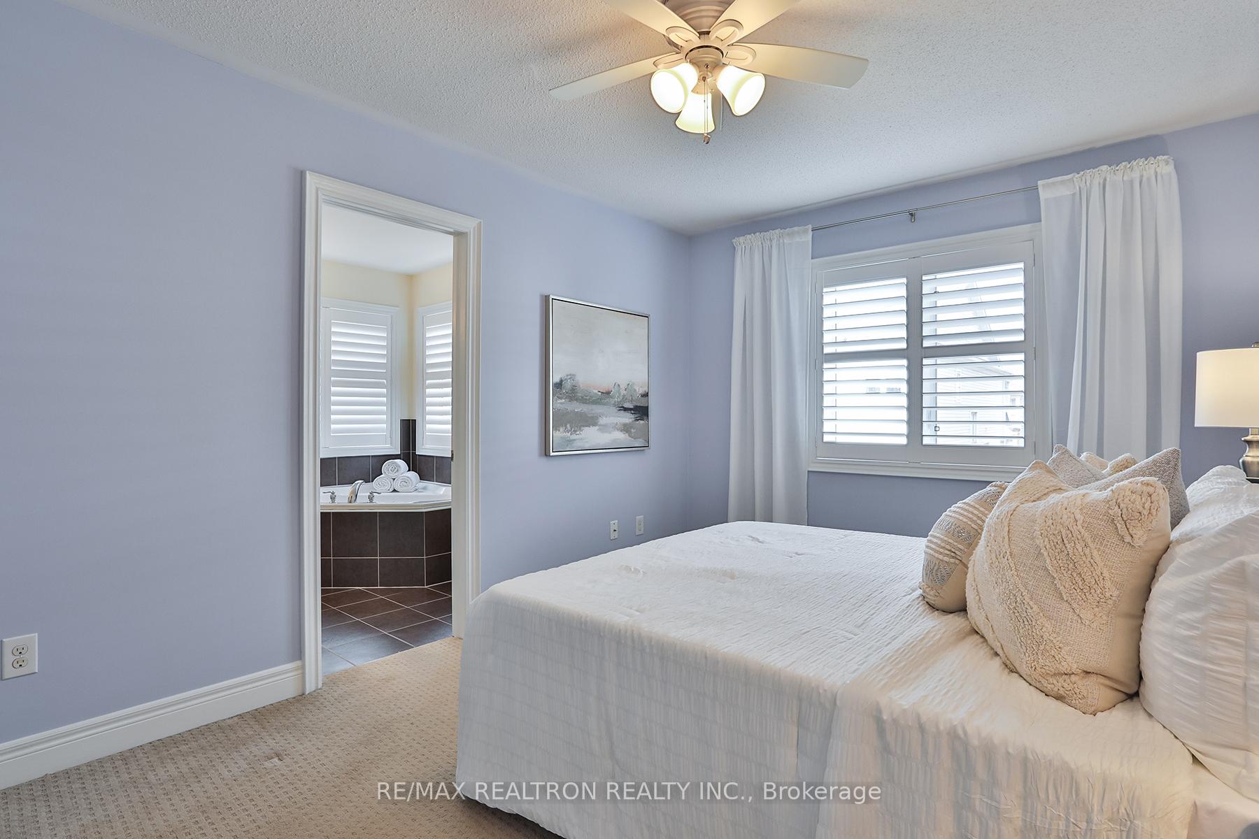 Photo 17 of 12 Stanhope Street, Whitby, Port Whitby — HOMEH