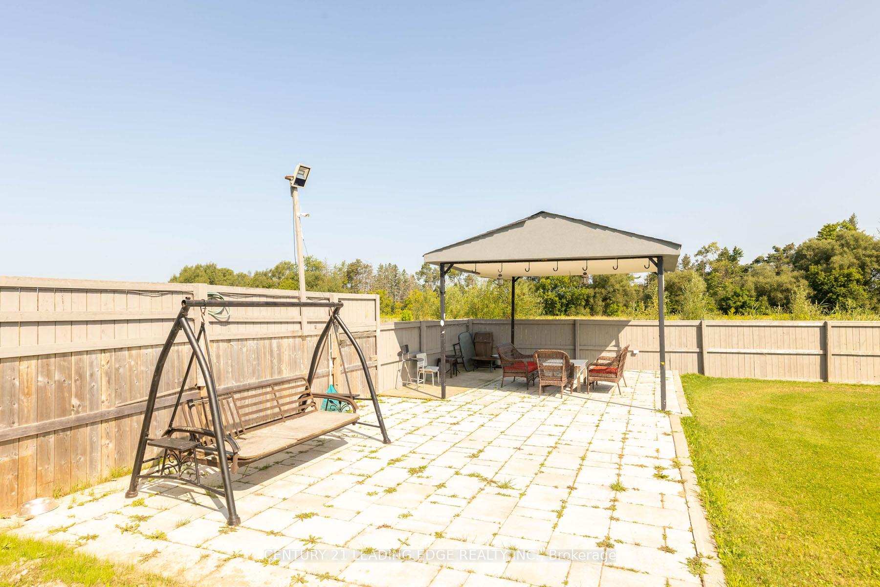 Photo 4 of 12750 Dufferin Street, King, King City — HOMEH
