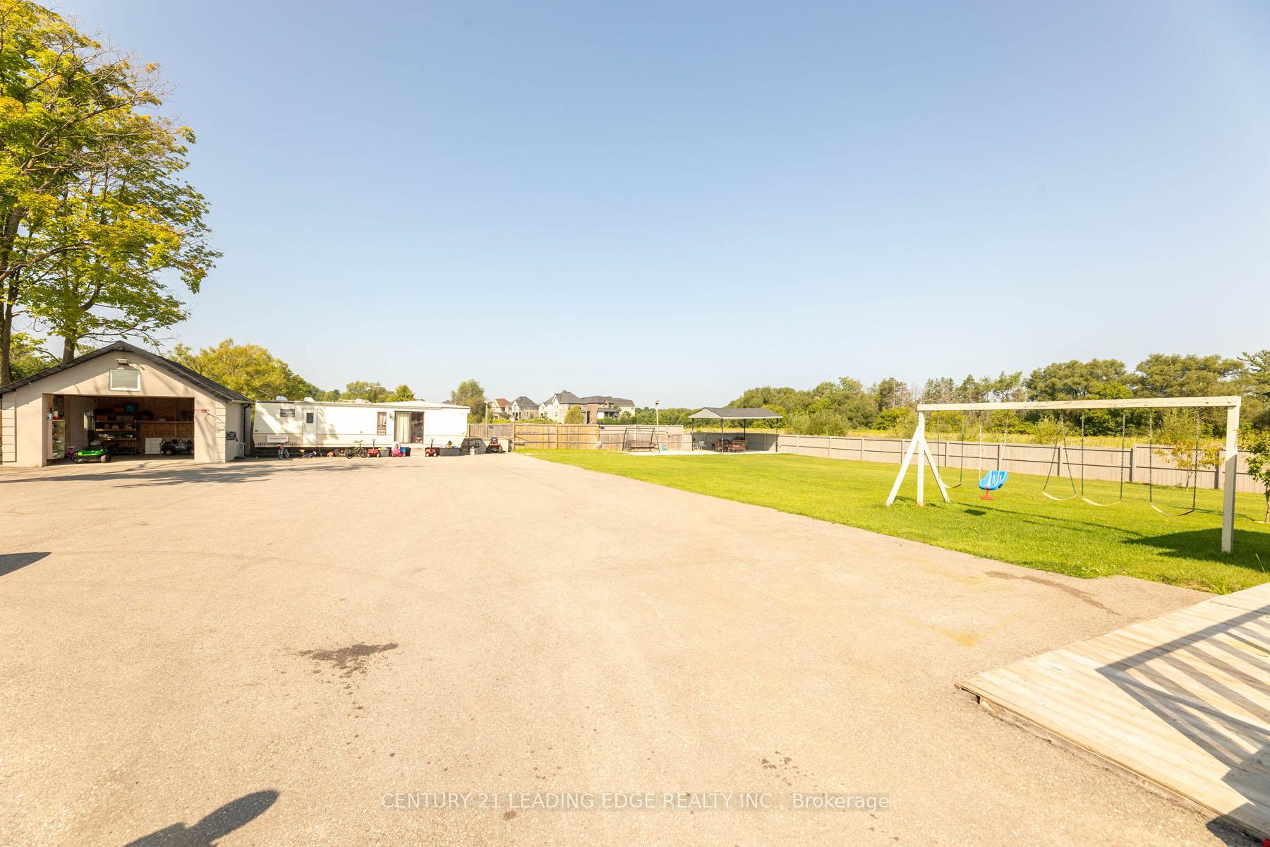Photo 5 of 12750 Dufferin Street, King, King City — HOMEH