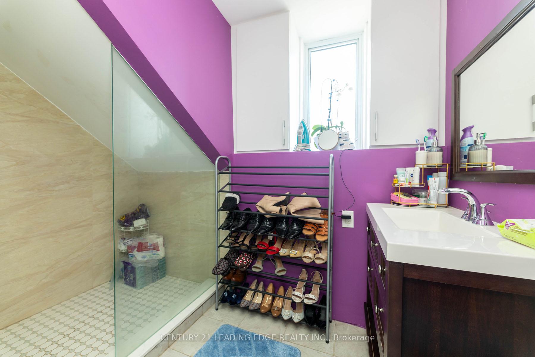 Photo 30 of 12750 Dufferin Street, King, King City — HOMEH