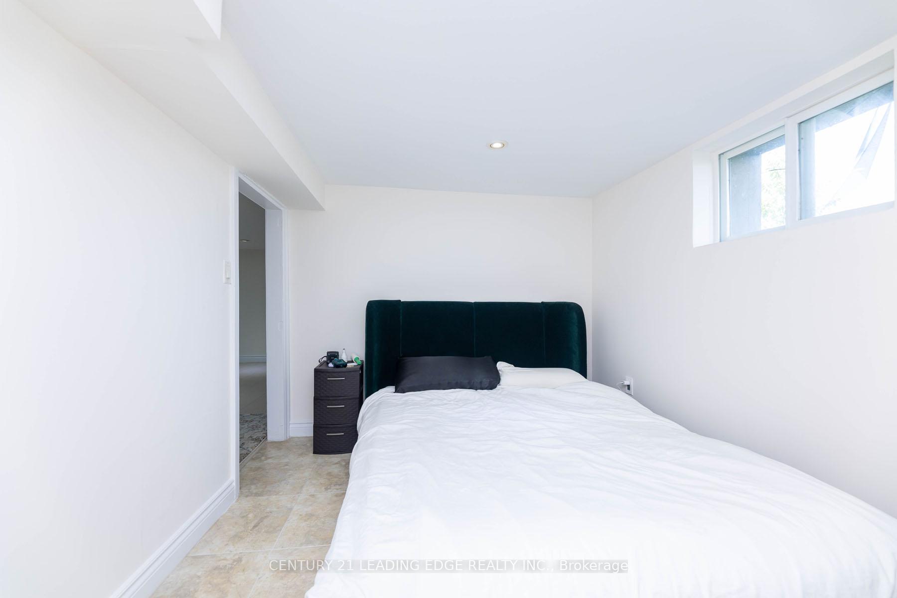 Photo 37 of 12750 Dufferin Street, King, King City — HOMEH