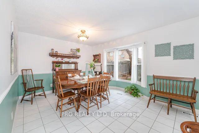 Photo 14 of 117 Ecclestone Drive E, Brampton, Brampton West — HOMEH