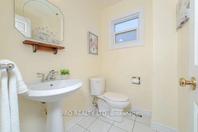 Photo 16 of 117 Ecclestone Drive E, Brampton, Brampton West — HOMEH