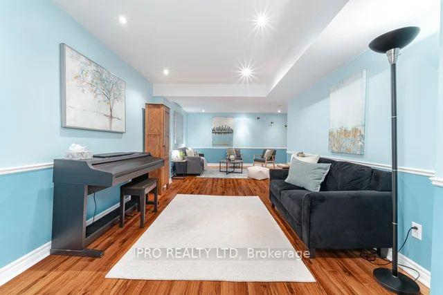 Photo 30 of 117 Ecclestone Drive E, Brampton, Brampton West — HOMEH
