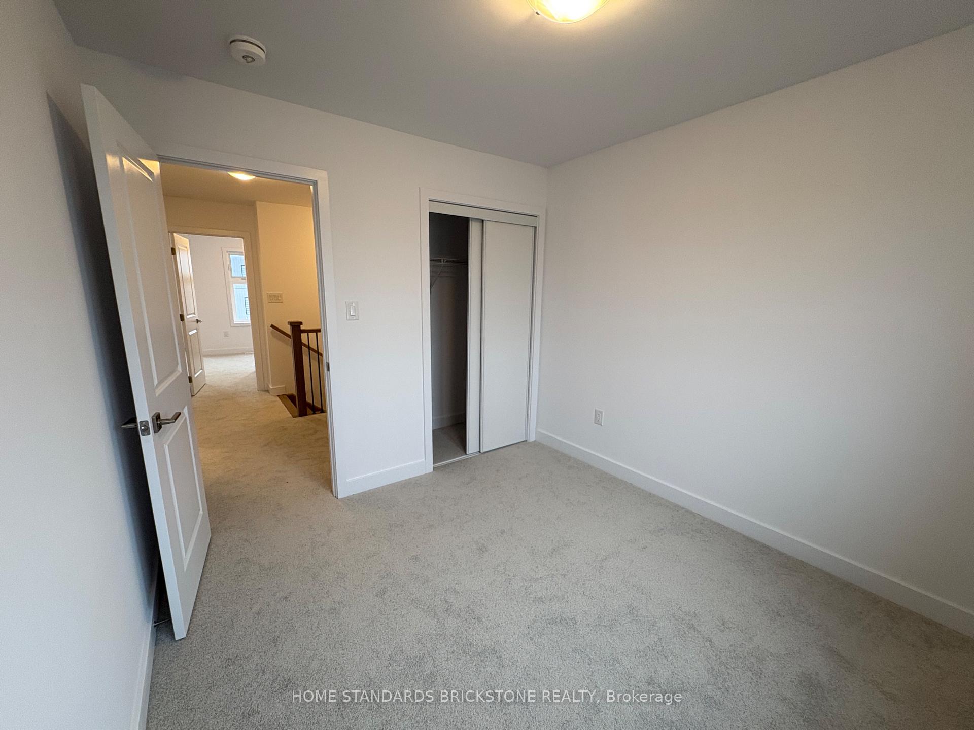 Photo 23 of 57 Gateway Drive, Barrie, Rural Barrie Southeast — HOMEH