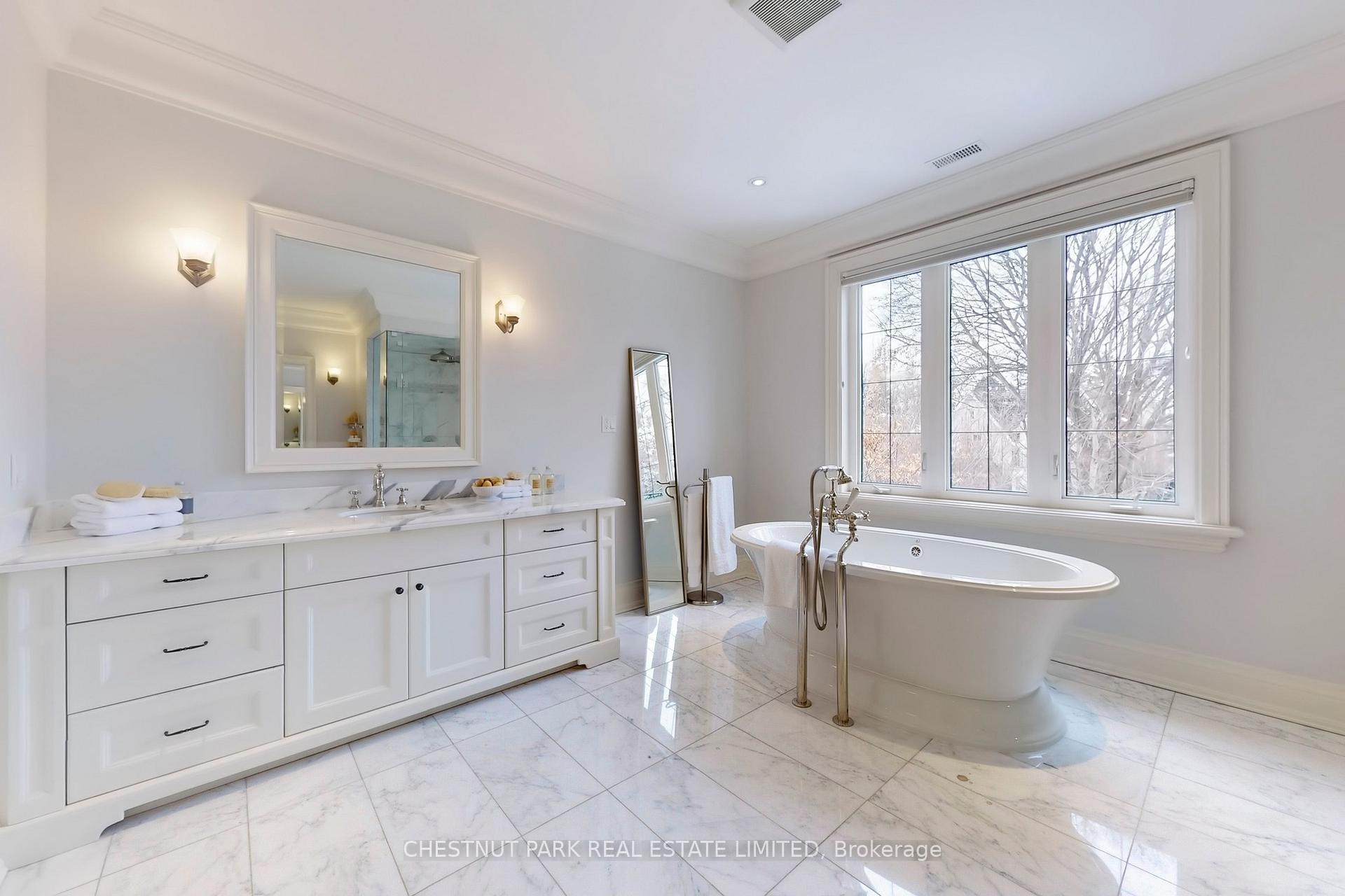 Photo 22 of 124 Cheltenham Avenue, Toronto, Lawrence Park South — HOMEH