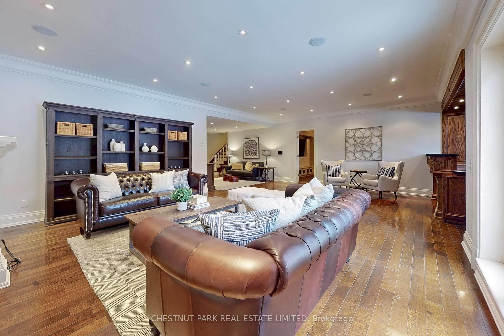 Photo 33 of 124 Cheltenham Avenue, Toronto, Lawrence Park South — HOMEH