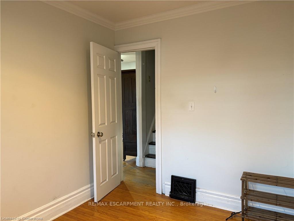 Photo 24 of 537 Ferguson Avenue N, Hamilton, North End — HOMEH