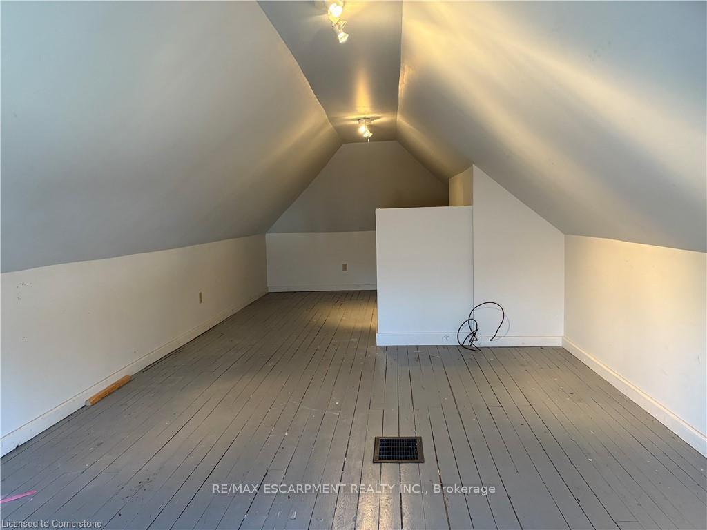Photo 27 of 537 Ferguson Avenue N, Hamilton, North End — HOMEH