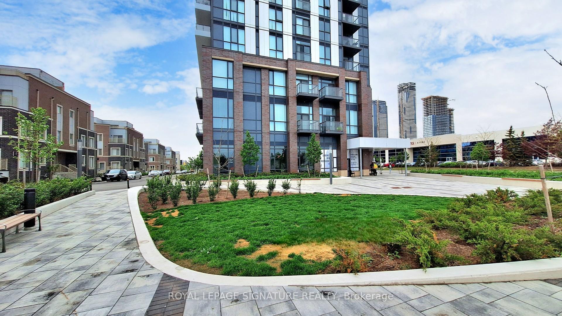 Photo 18 of Unit 522, 38 Honeycrisp Crescent, Vaughan, Vaughan Corporate Centre — HOMEH