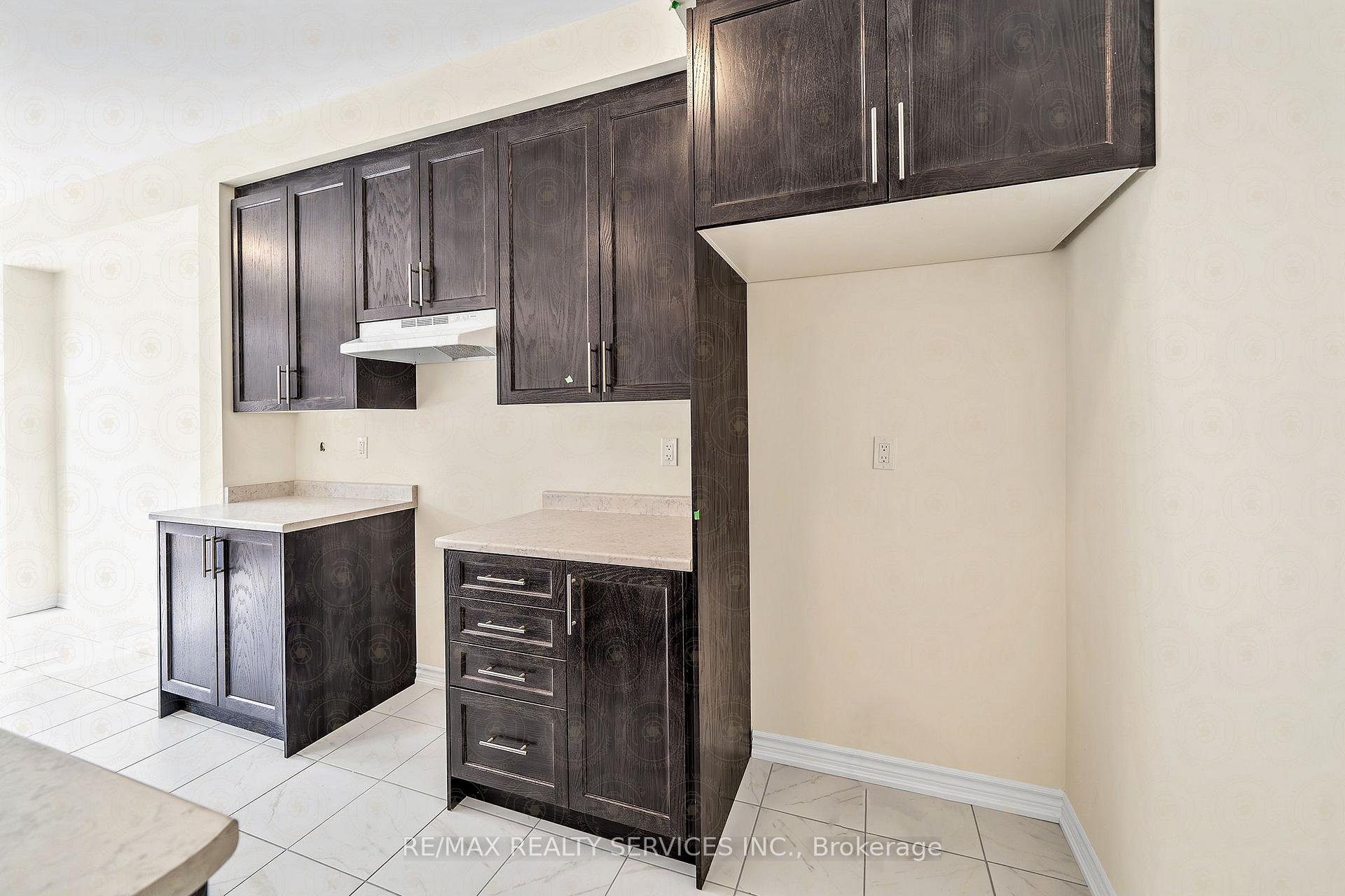 Photo 19 of 116 Robin Trail, Scugog, Port Perry — HOMEH