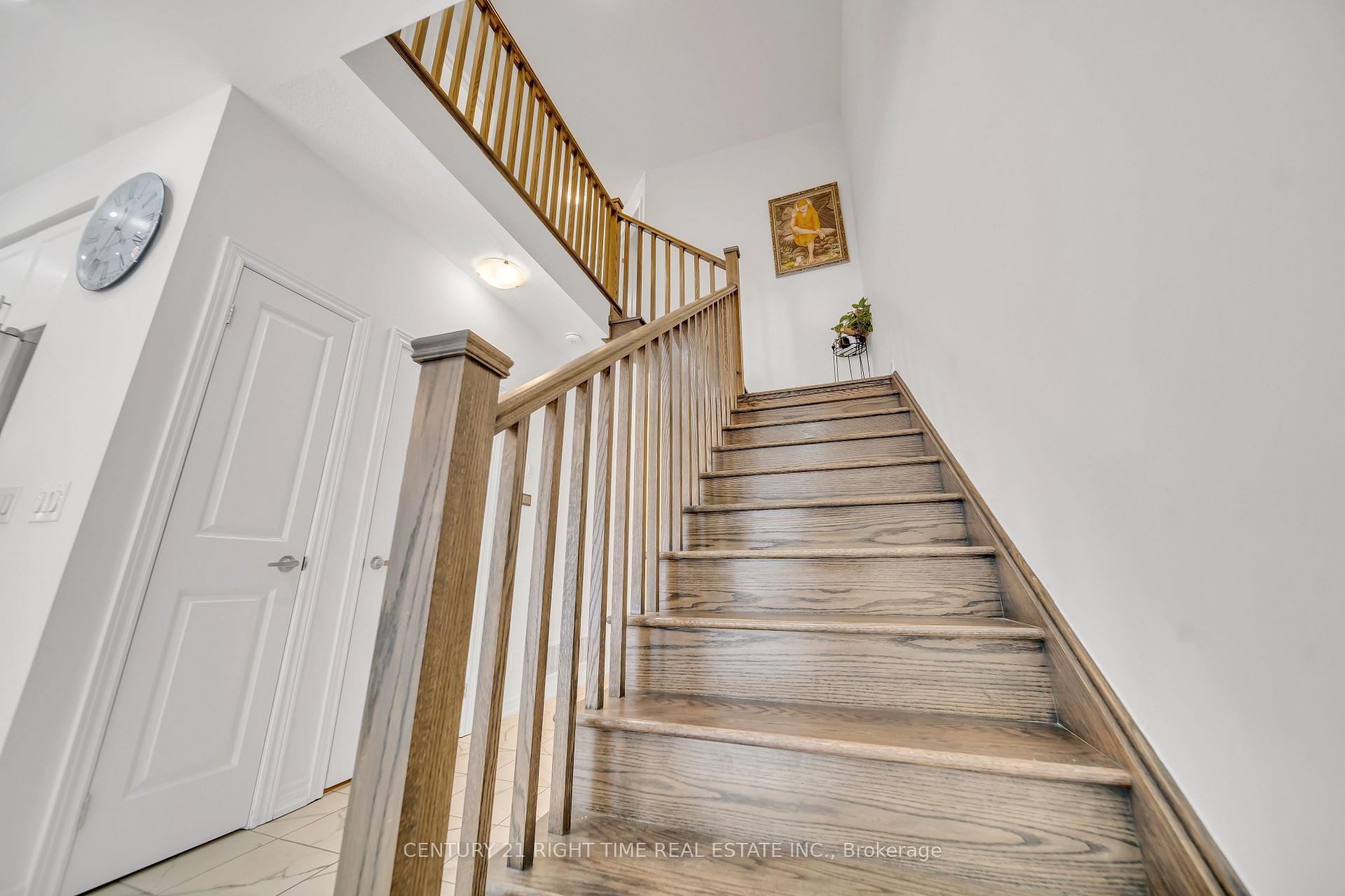 Photo 19 of 26 Roywood Street, Kitchener — HOMEH