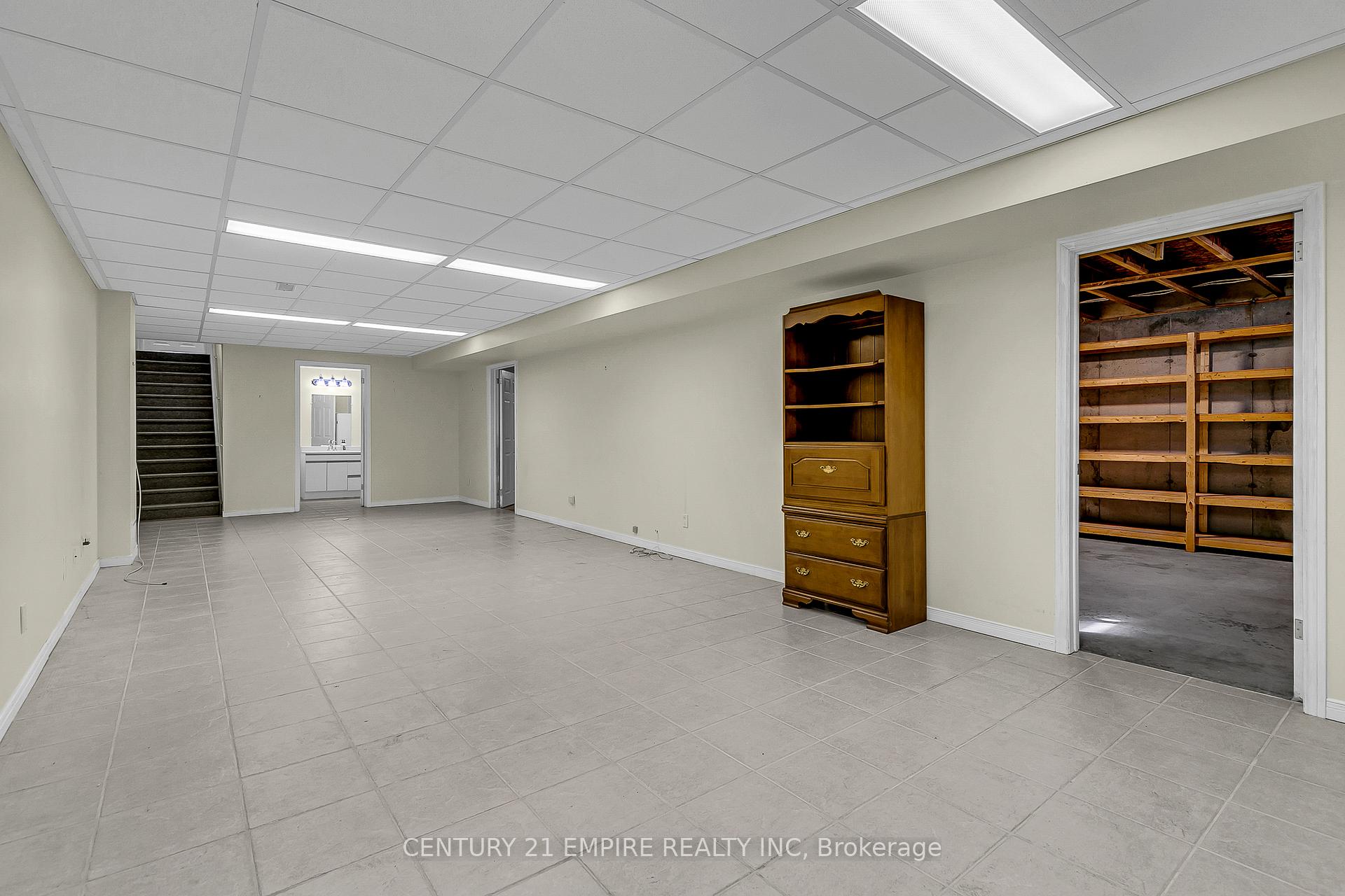 Photo 19 of Unit 3, 387 Jason Court, Tecumseh — HOMEH