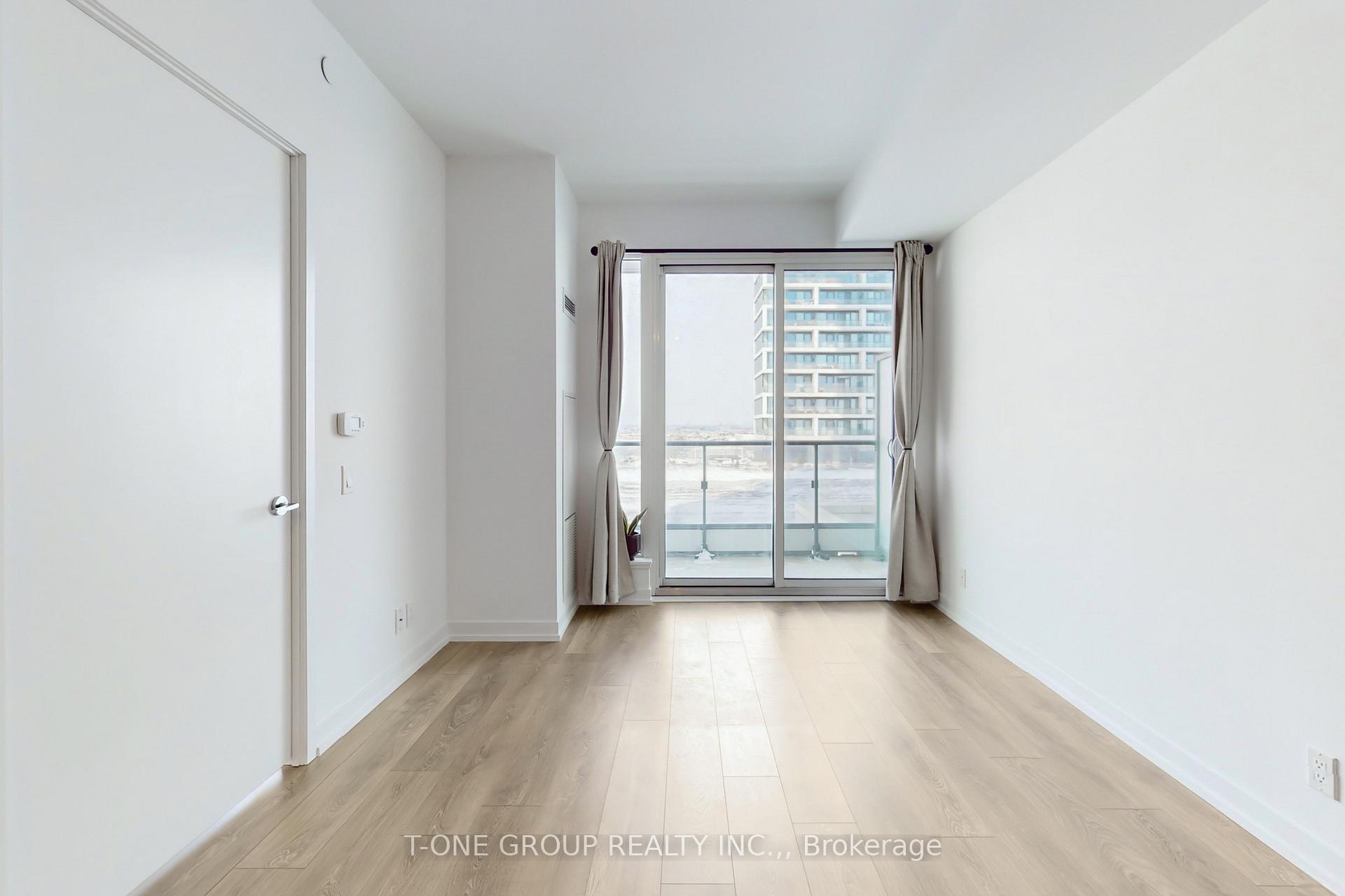 Photo 8 of Unit 1012, 5 Buttermill Avenue, Vaughan, Vaughan Corporate Centre — HOMEH