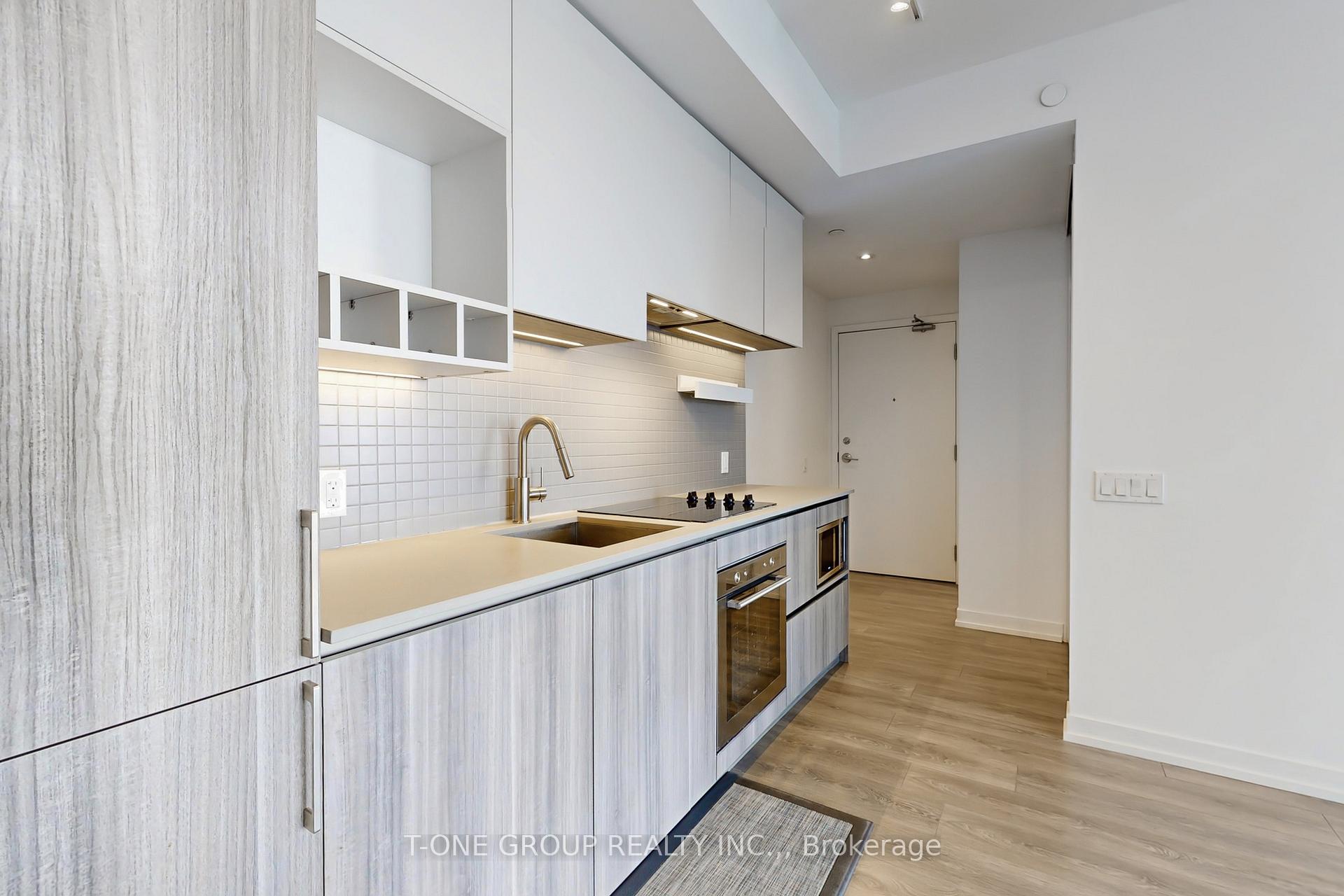 Photo 14 of Unit 1012, 5 Buttermill Avenue, Vaughan, Vaughan Corporate Centre — HOMEH