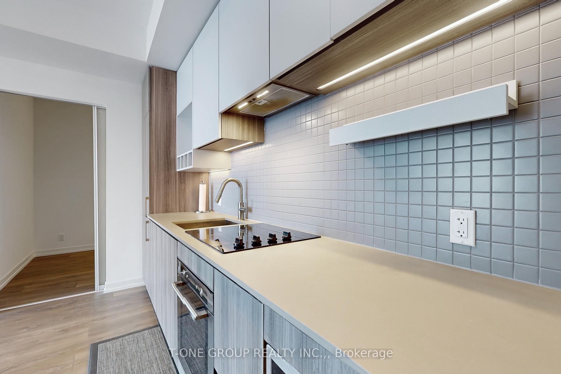 Photo 15 of Unit 1012, 5 Buttermill Avenue, Vaughan, Vaughan Corporate Centre — HOMEH