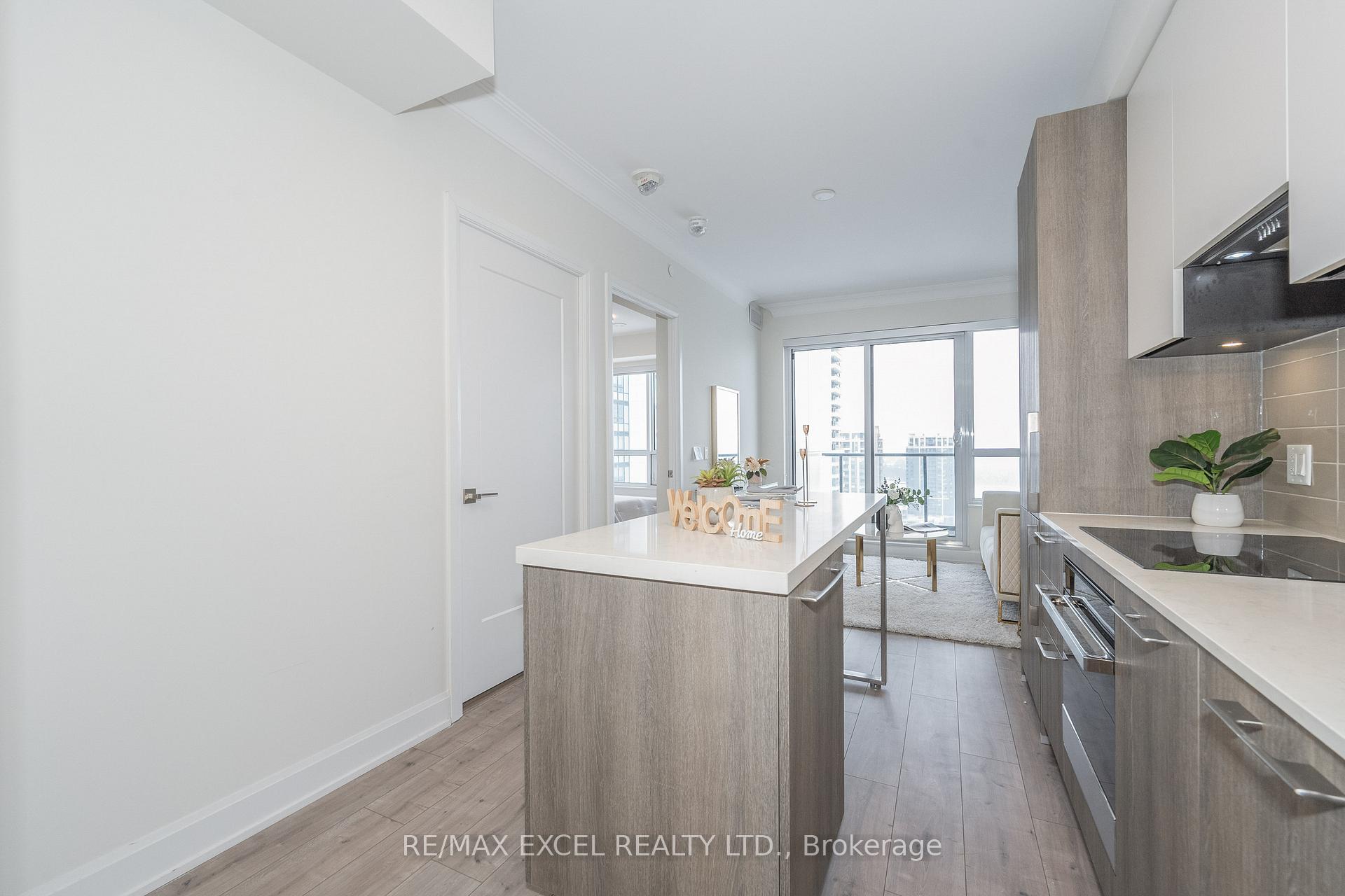 Photo 7 of Unit 2011, 8 Water Walk Drive, Markham, Unionville — HOMEH