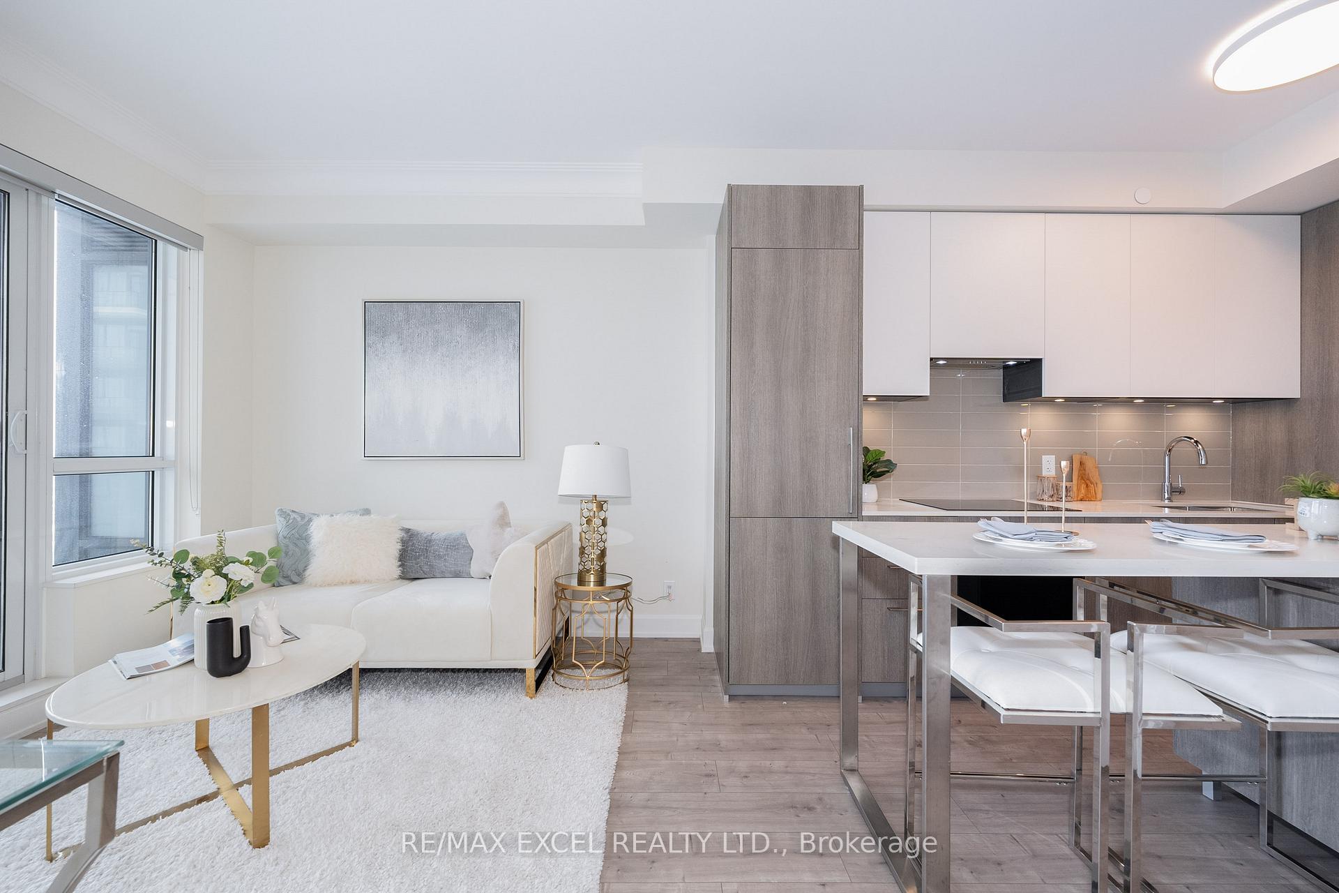 Photo 10 of Unit 2011, 8 Water Walk Drive, Markham, Unionville — HOMEH