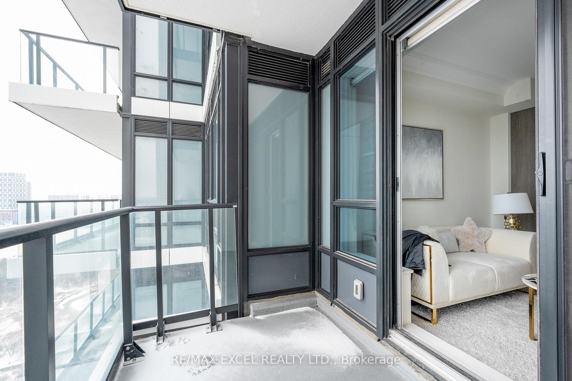 Photo 25 of Unit 2011, 8 Water Walk Drive, Markham, Unionville — HOMEH