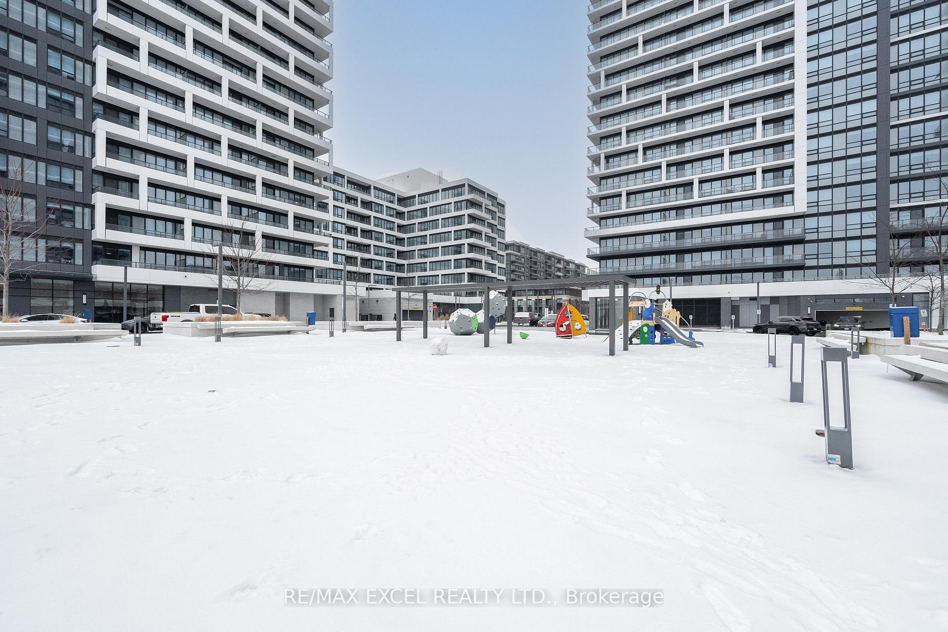 Photo 28 of Unit 2011, 8 Water Walk Drive, Markham, Unionville — HOMEH