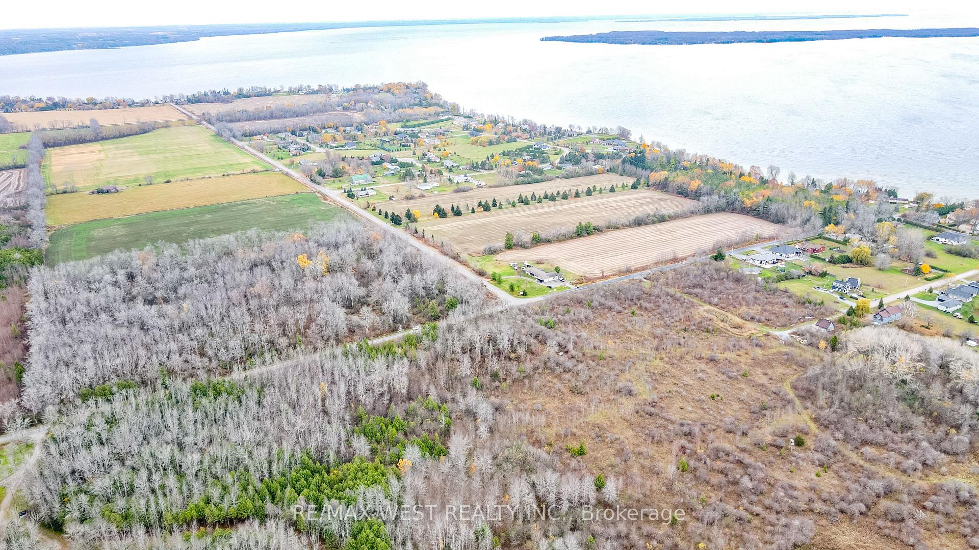 Photo 5 of Unit 3, 2864 Concession Rd A, Ramara, Brechin — HOMEH