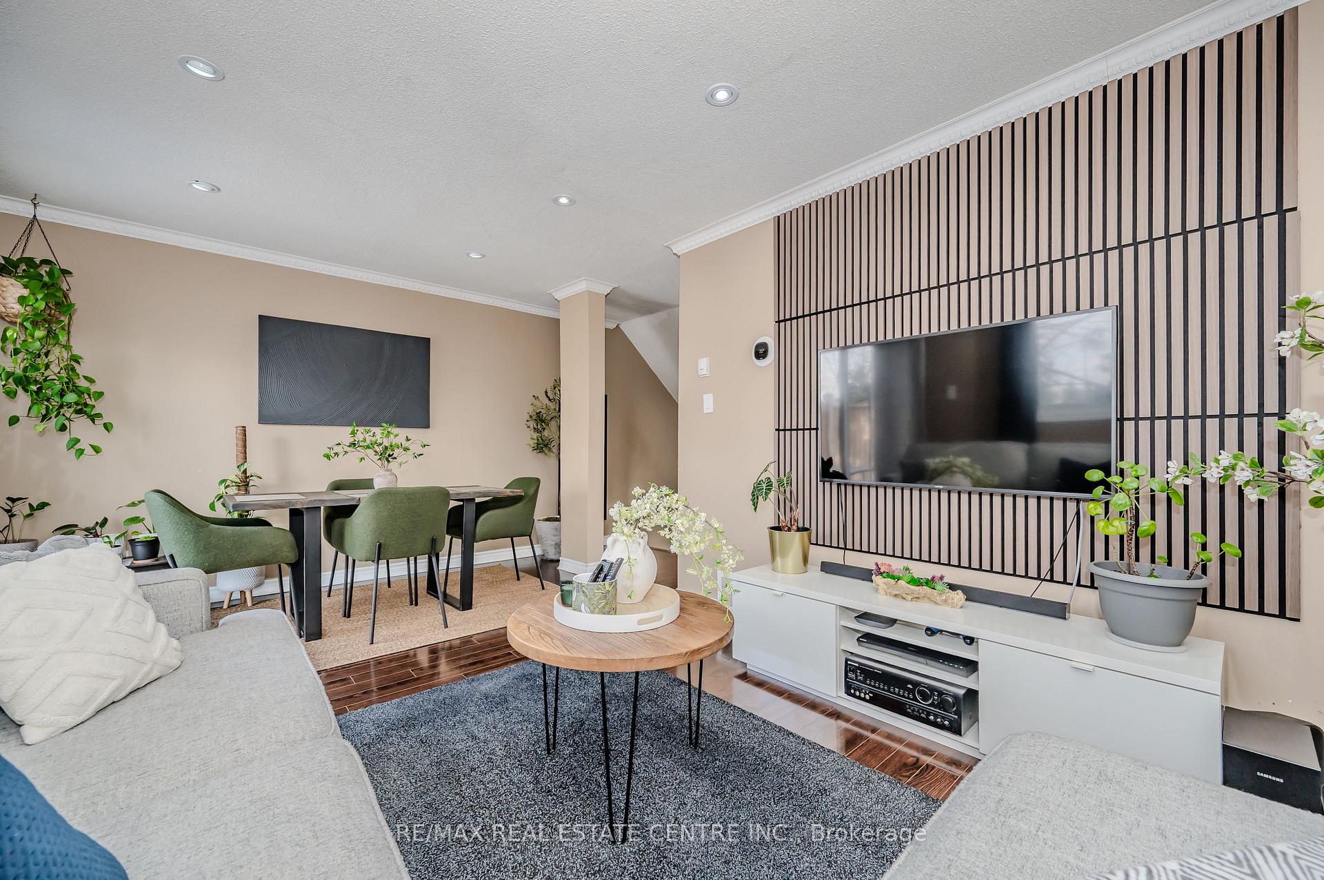 Photo 12 of Unit 51, 81 Hansen Road N, Brampton, Madoc — HOMEH