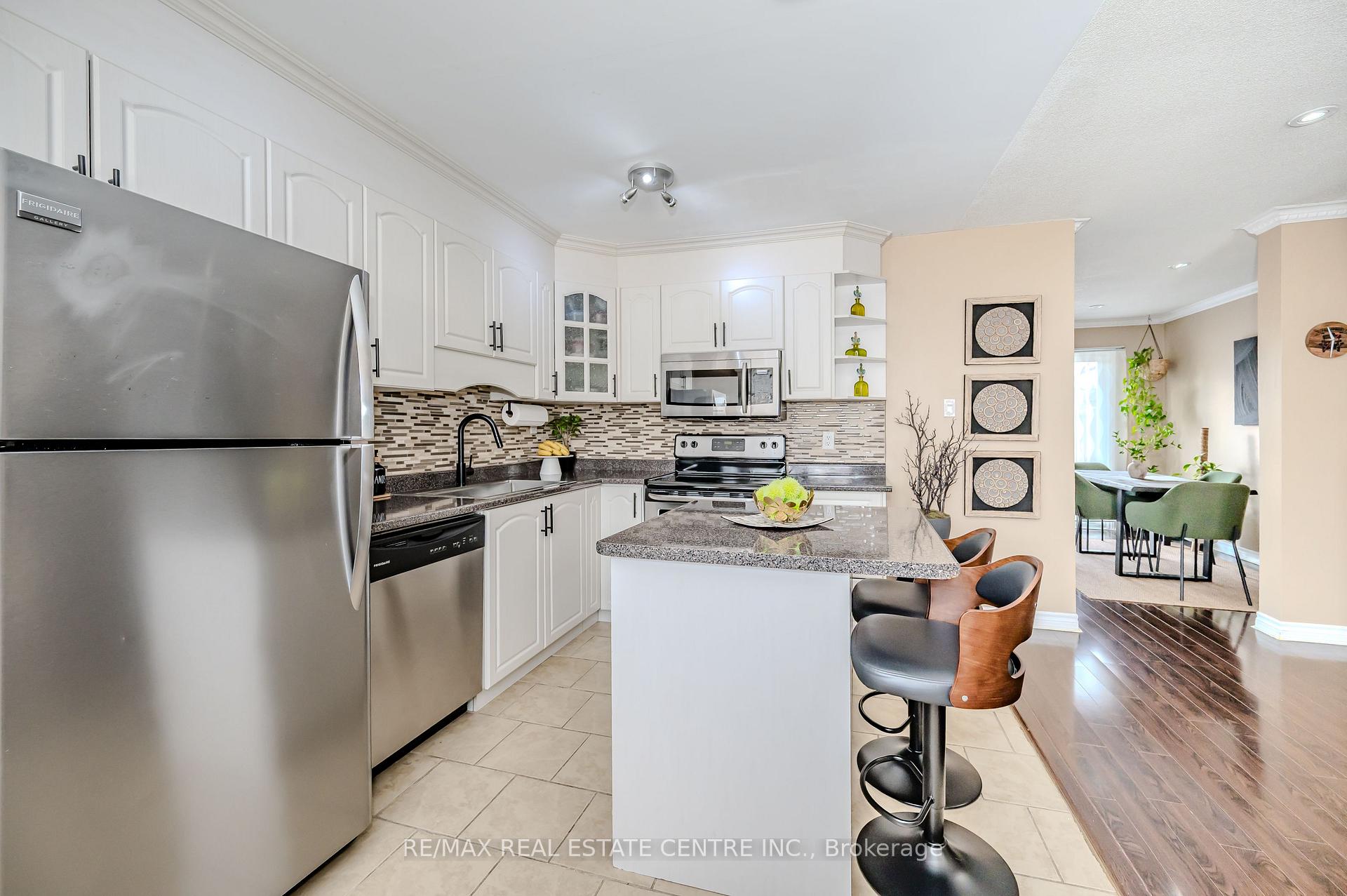 Photo 24 of Unit 51, 81 Hansen Road N, Brampton, Madoc — HOMEH