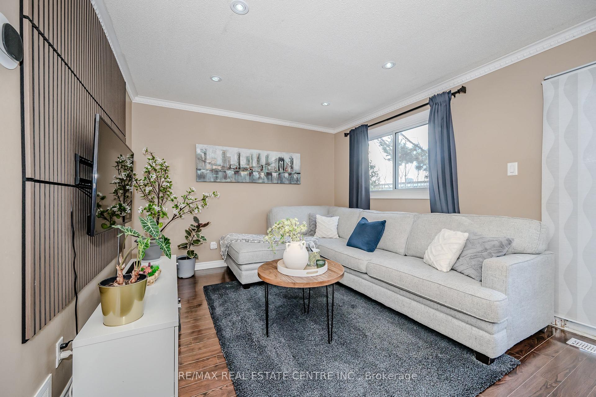 Photo 29 of Unit 51, 81 Hansen Road N, Brampton, Madoc — HOMEH