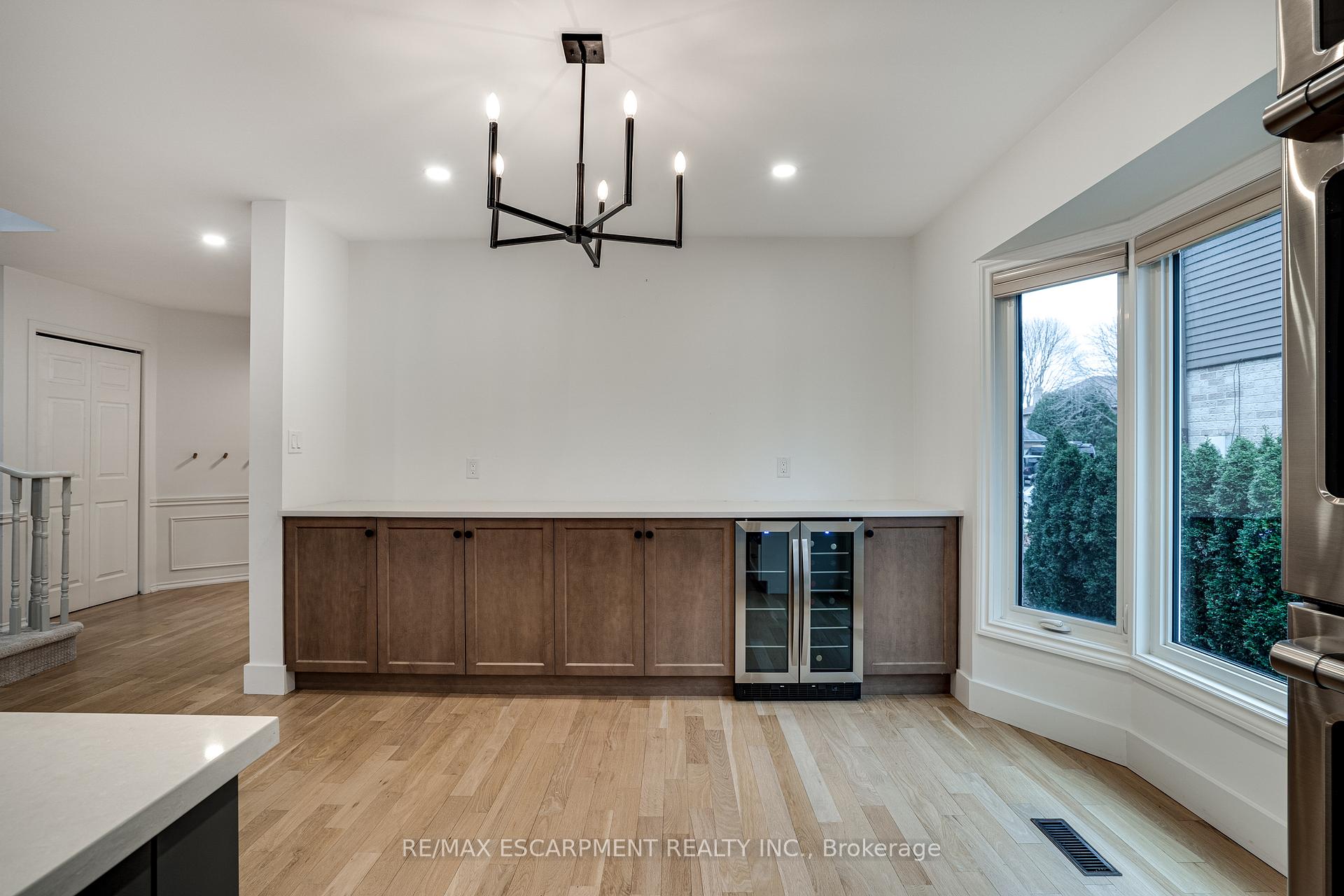 Photo 63 of 379 Devonshire Terrace, Hamilton, Ancaster — HOMEH