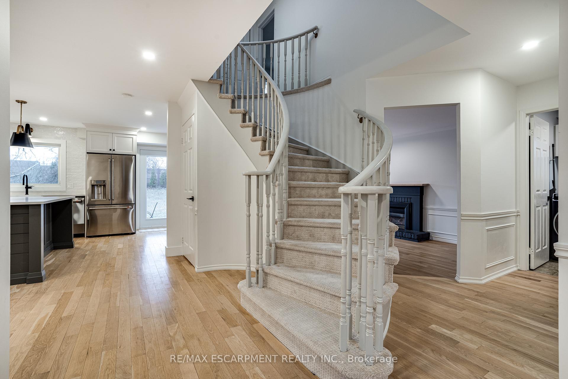 Photo 24 of 379 Devonshire Terrace, Hamilton, Ancaster — HOMEH