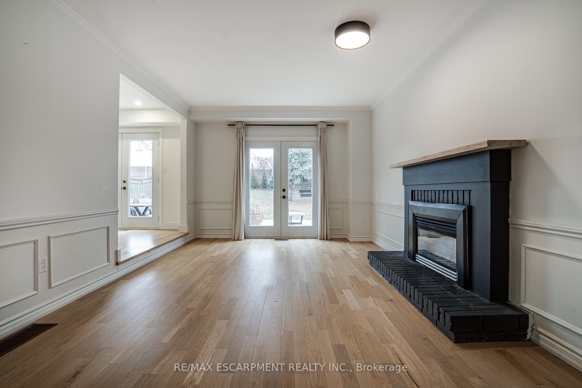 Photo 49 of 379 Devonshire Terrace, Hamilton, Ancaster — HOMEH