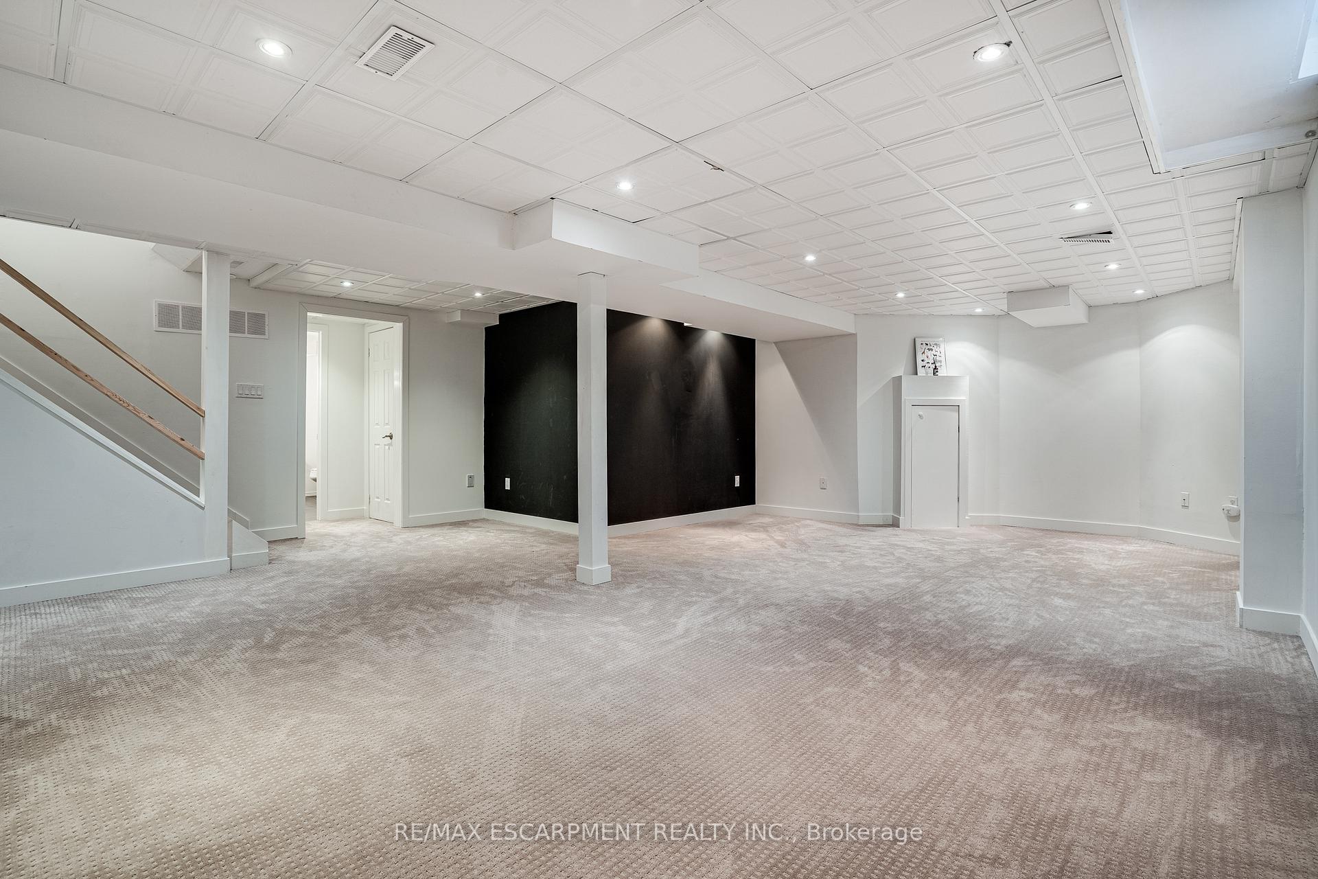 Photo 59 of 379 Devonshire Terrace, Hamilton, Ancaster — HOMEH