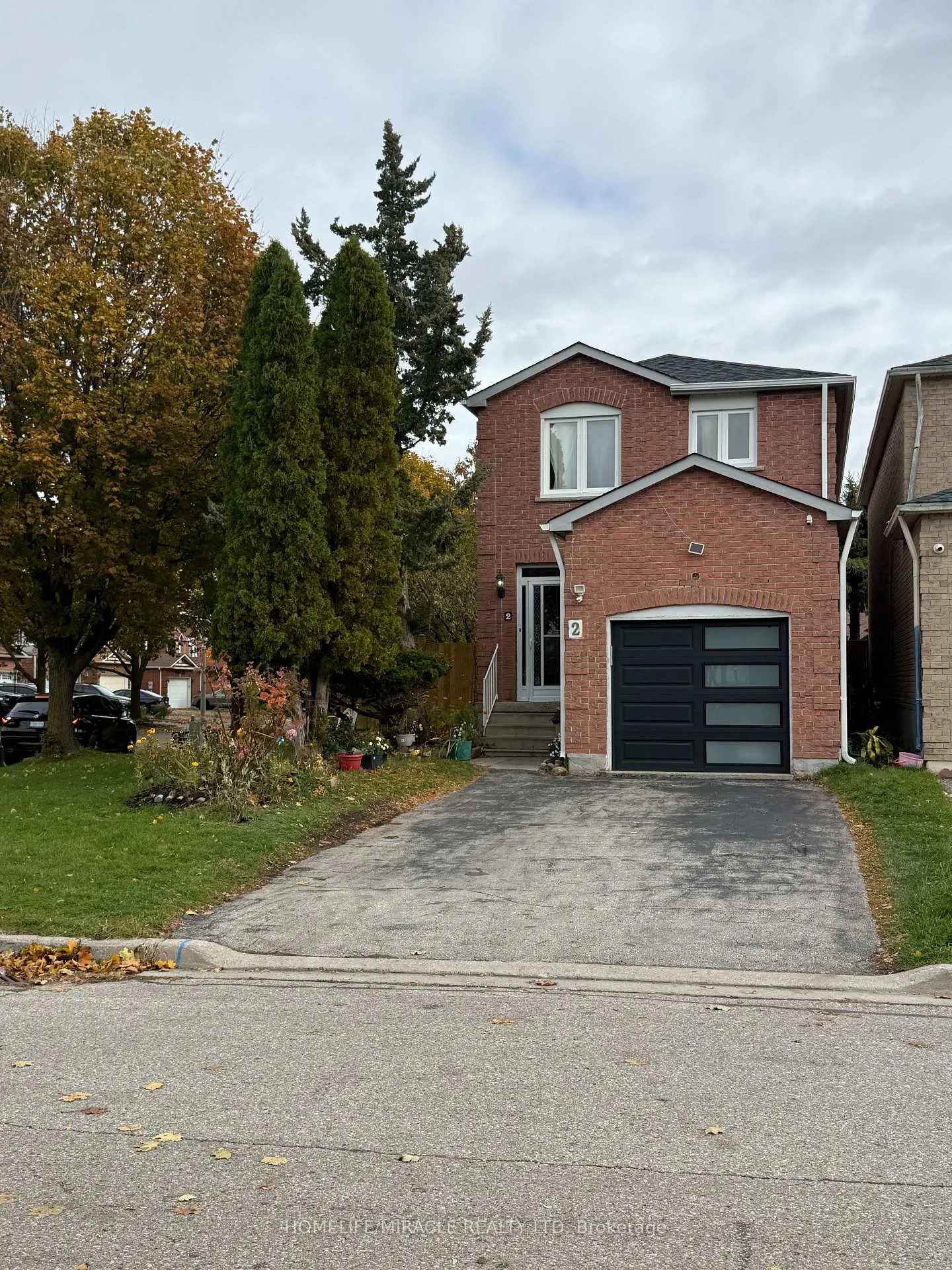 Photo 2 of 2 Ketchum Crescent, Markham, Middlefield — HOMEH