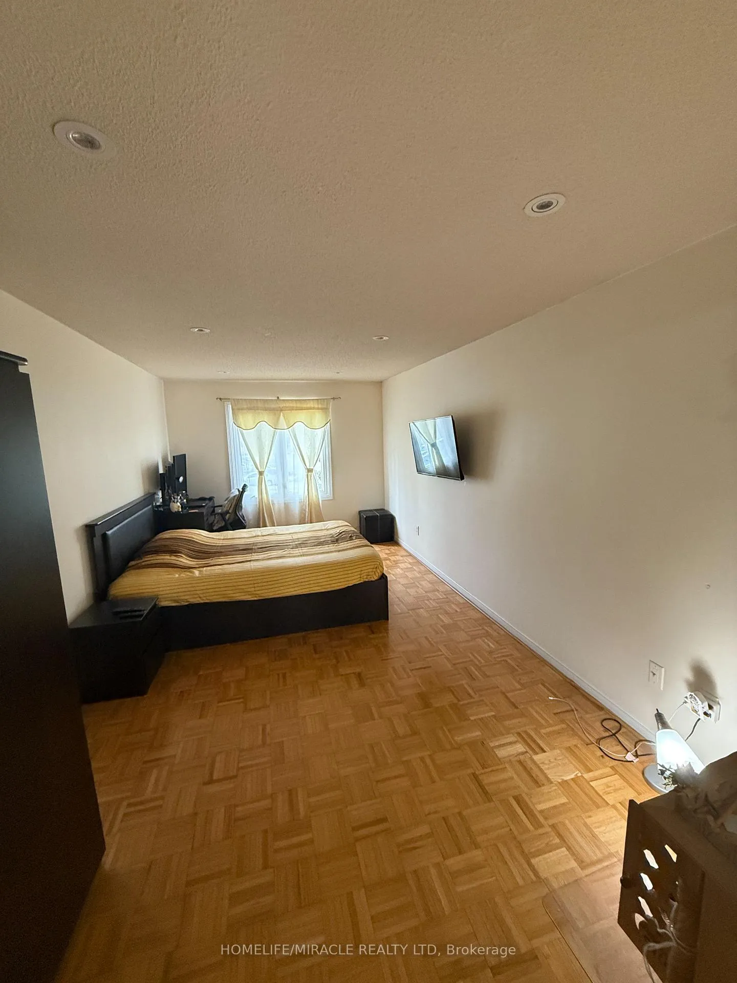 Photo 26 of 2 Ketchum Crescent, Markham, Middlefield — HOMEH