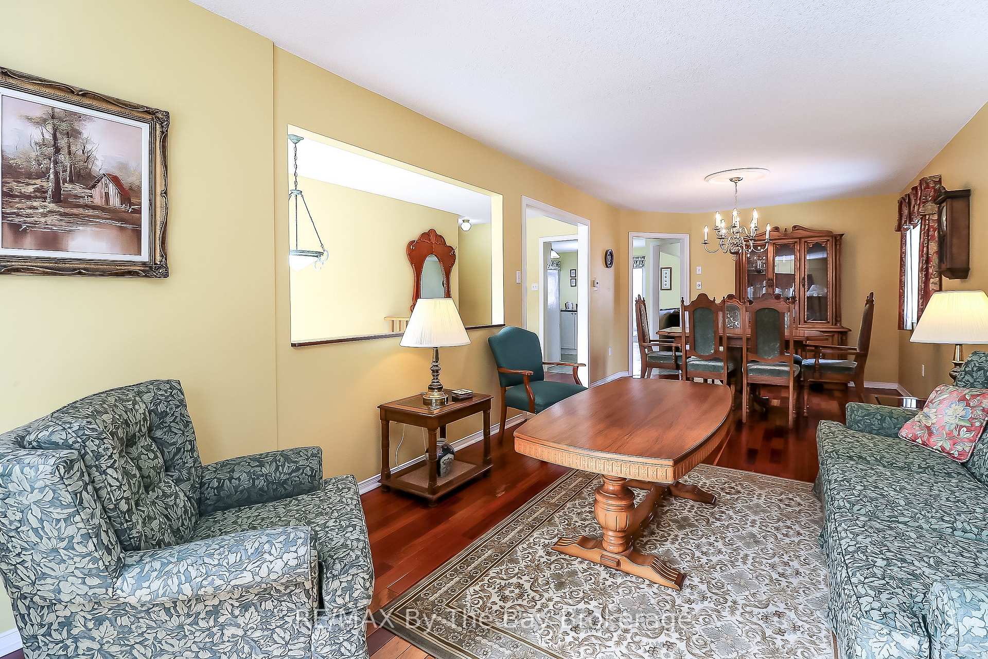 Photo 33 of 2 Silver Birch Avenue, Wasaga Beach — HOMEH