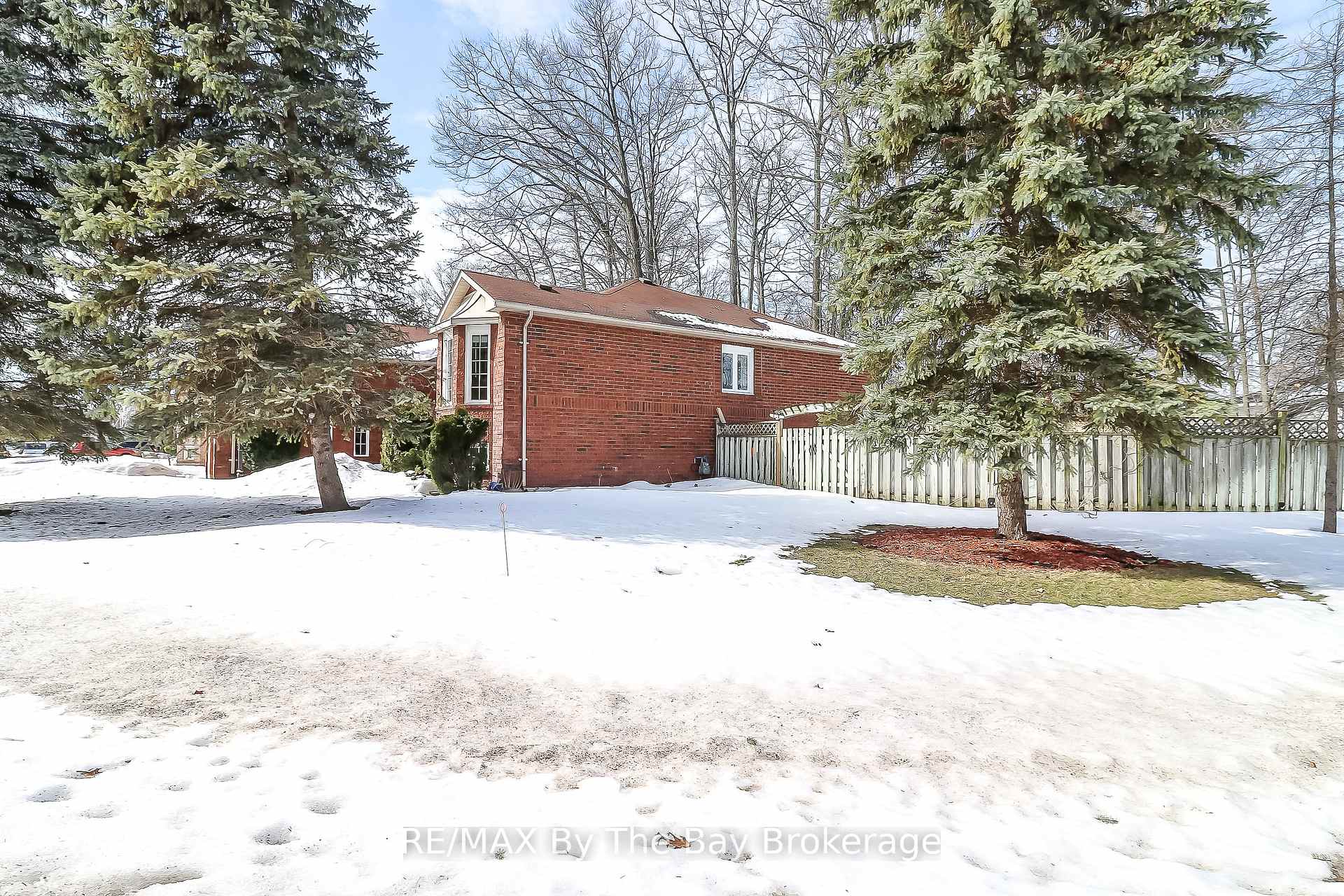 Photo 82 of 2 Silver Birch Avenue, Wasaga Beach — HOMEH