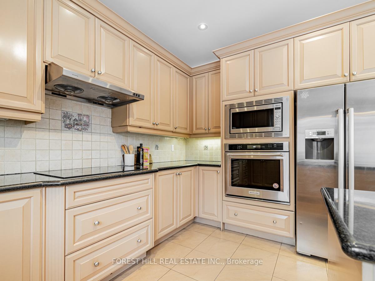 Photo 20 of 112 Crestwood Road, Vaughan, Crestwood-Springfarm-Yorkhill — HOMEH