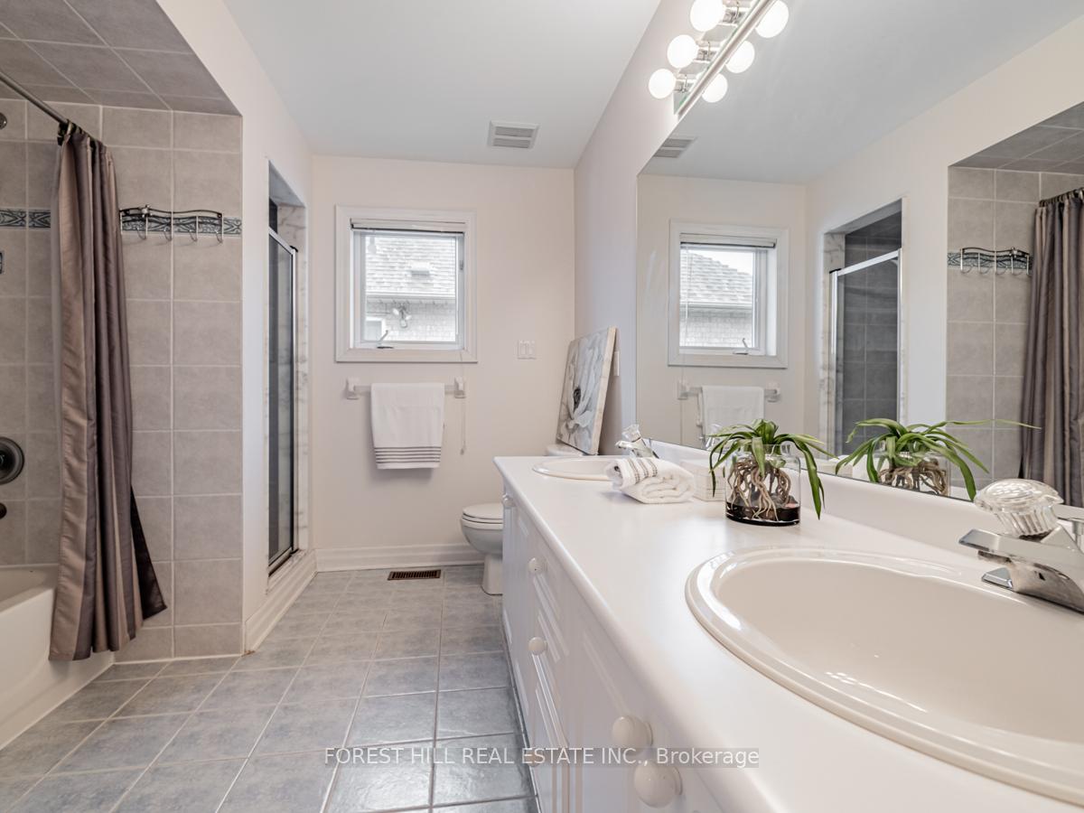 Photo 25 of 112 Crestwood Road, Vaughan, Crestwood-Springfarm-Yorkhill — HOMEH