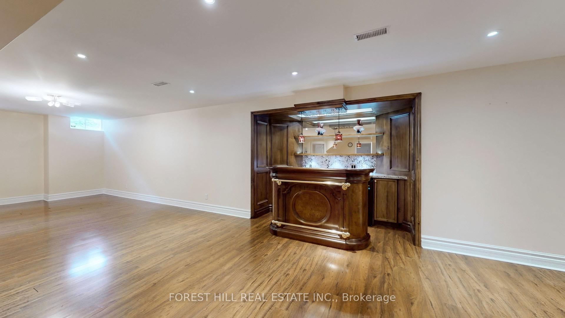 Photo 36 of 112 Crestwood Road, Vaughan, Crestwood-Springfarm-Yorkhill — HOMEH