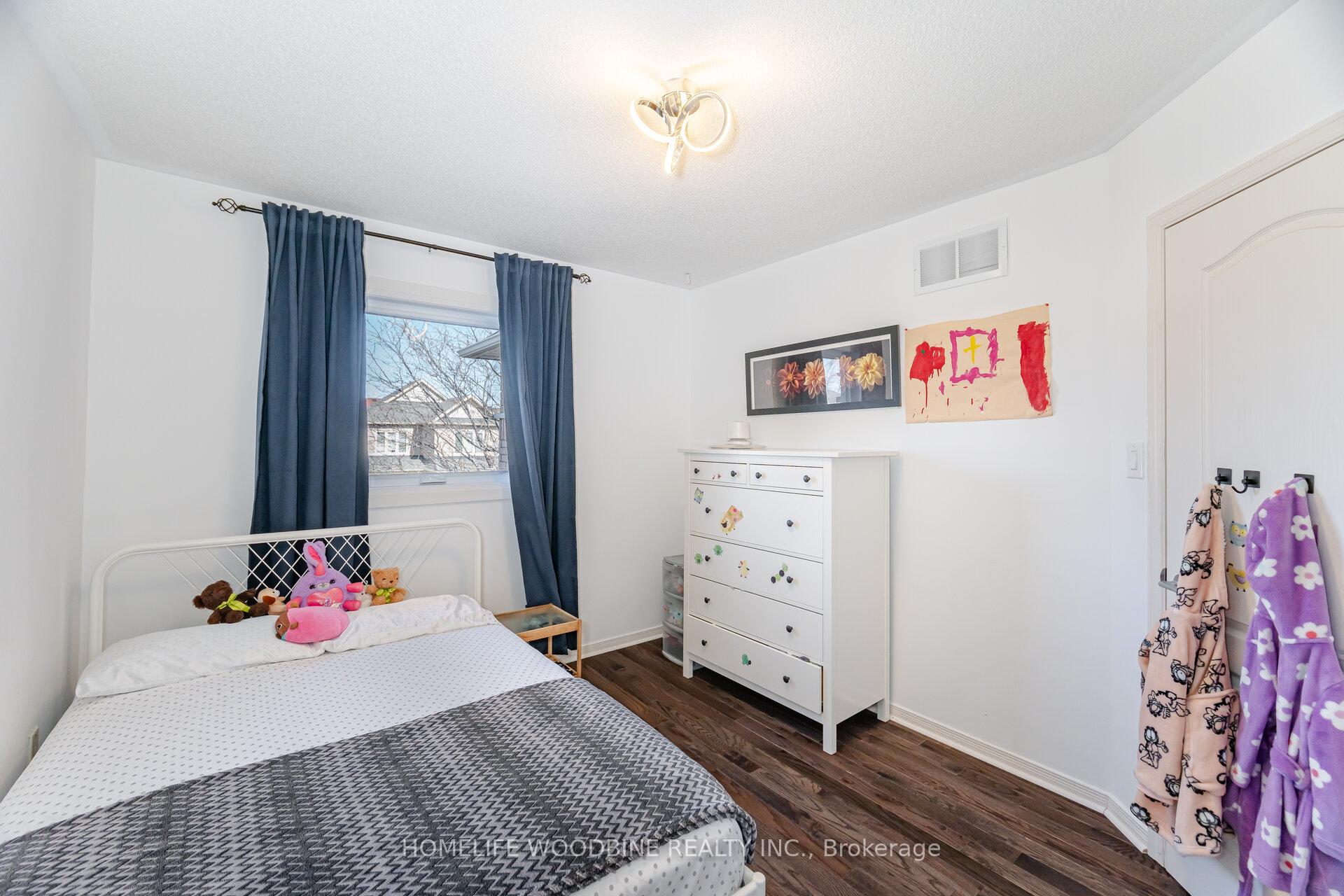 Photo 27 of 28 Redfinch Way, Brampton, Fletcher's Meadow — HOMEH