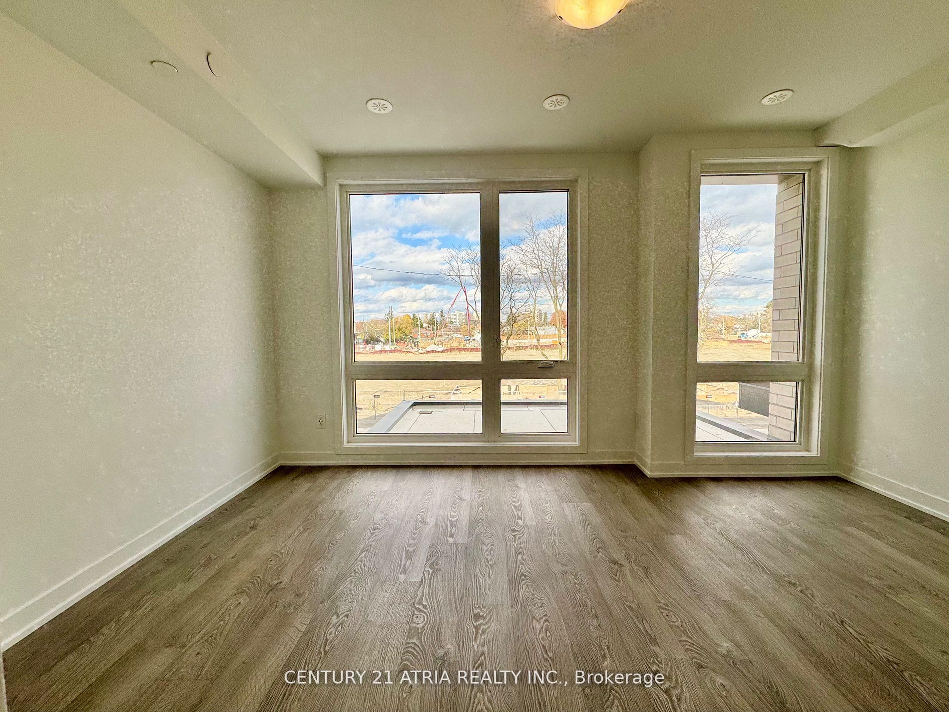 Photo 7 of Unit main, 22 Deep Roots Terrace, Toronto, Englemount-Lawrence — HOMEH