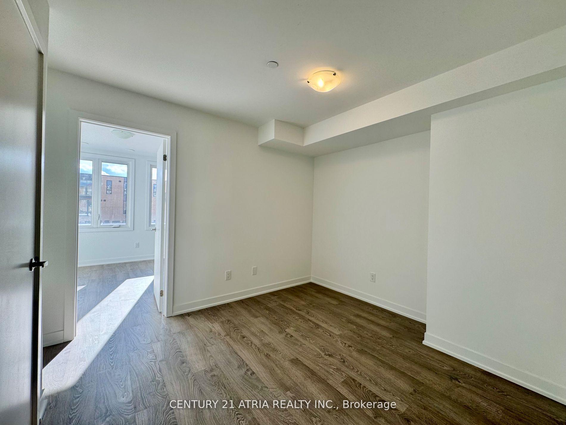 Photo 13 of Unit main, 22 Deep Roots Terrace, Toronto, Englemount-Lawrence — HOMEH