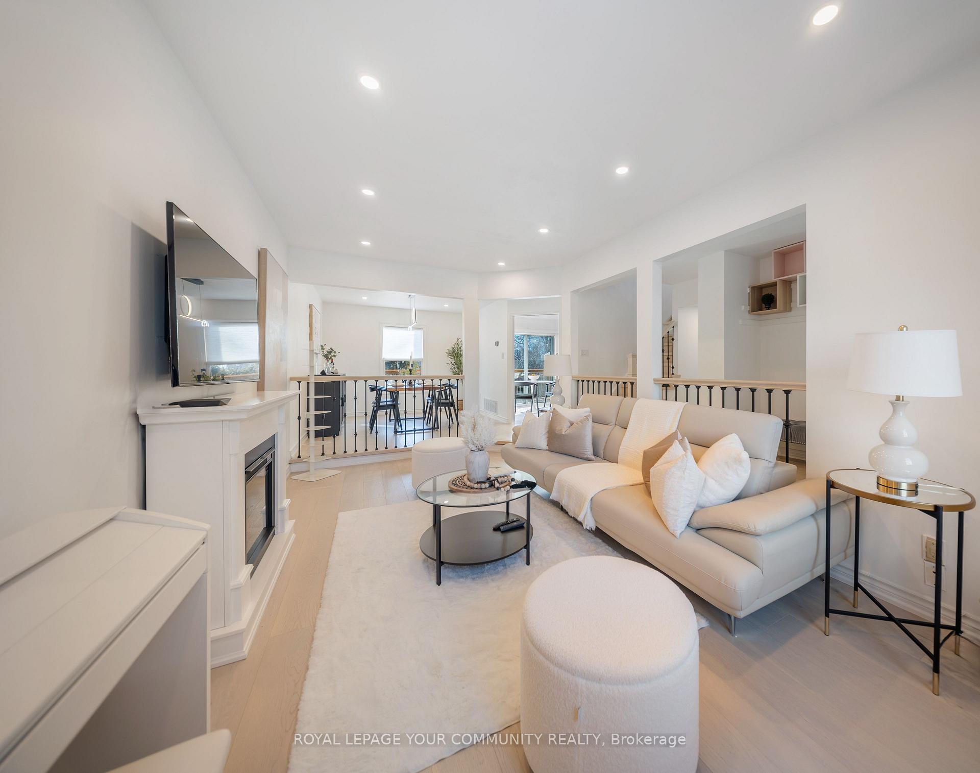 Photo 1 of 79 Tamarack Drive, Markham, Aileen-Willowbrook — HOMEH