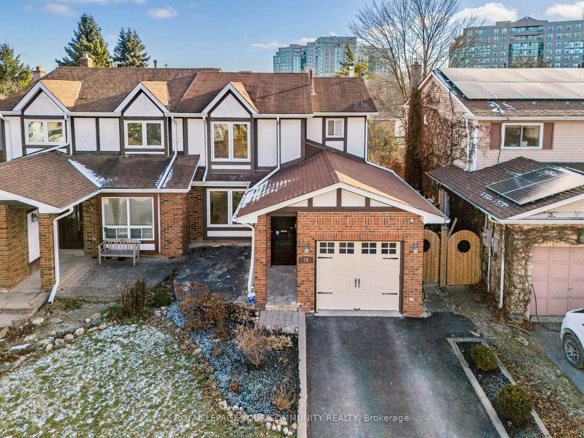 Photo 32 of 79 Tamarack Drive, Markham, Aileen-Willowbrook — HOMEH