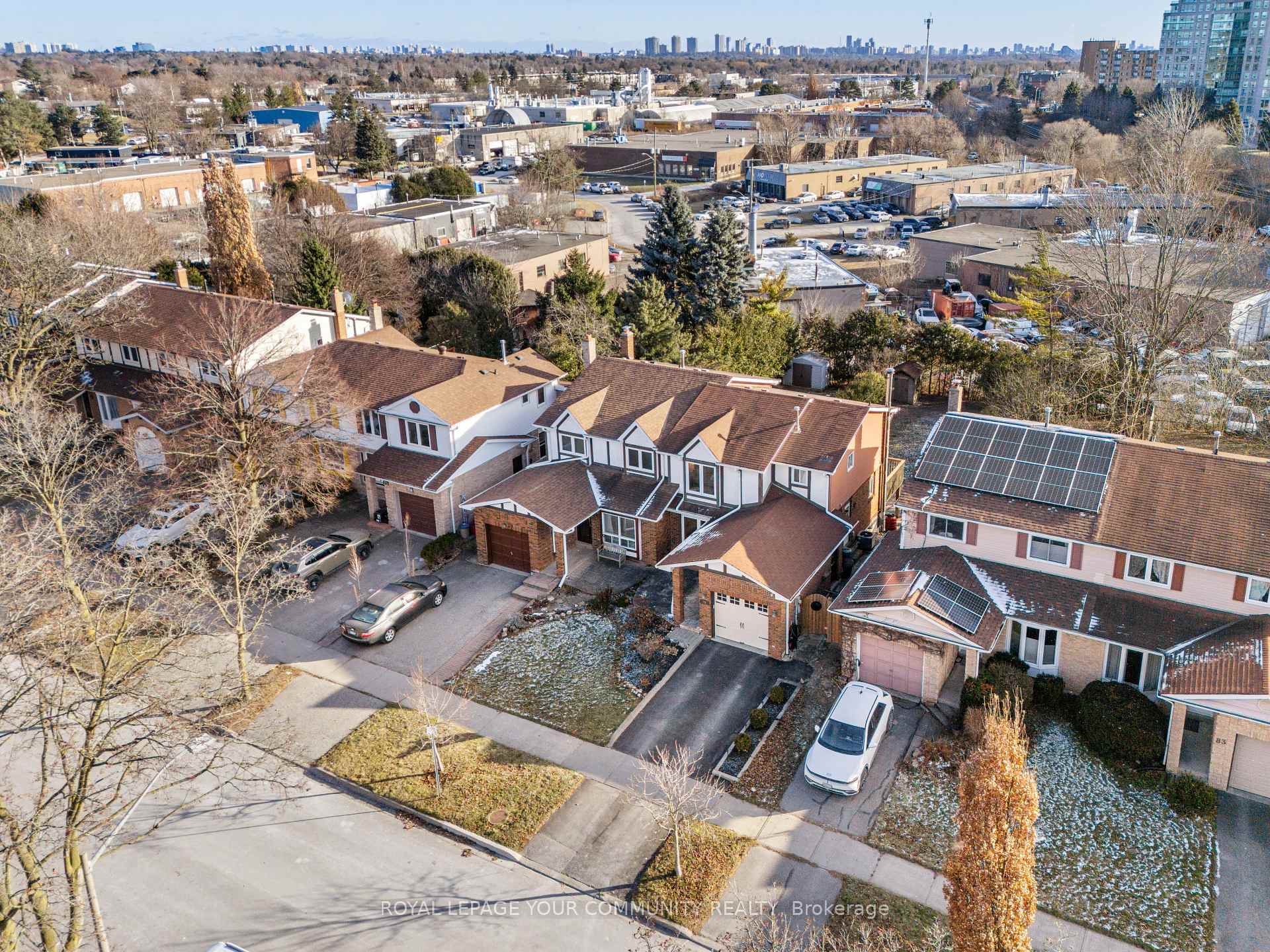 Photo 35 of 79 Tamarack Drive, Markham, Aileen-Willowbrook — HOMEH