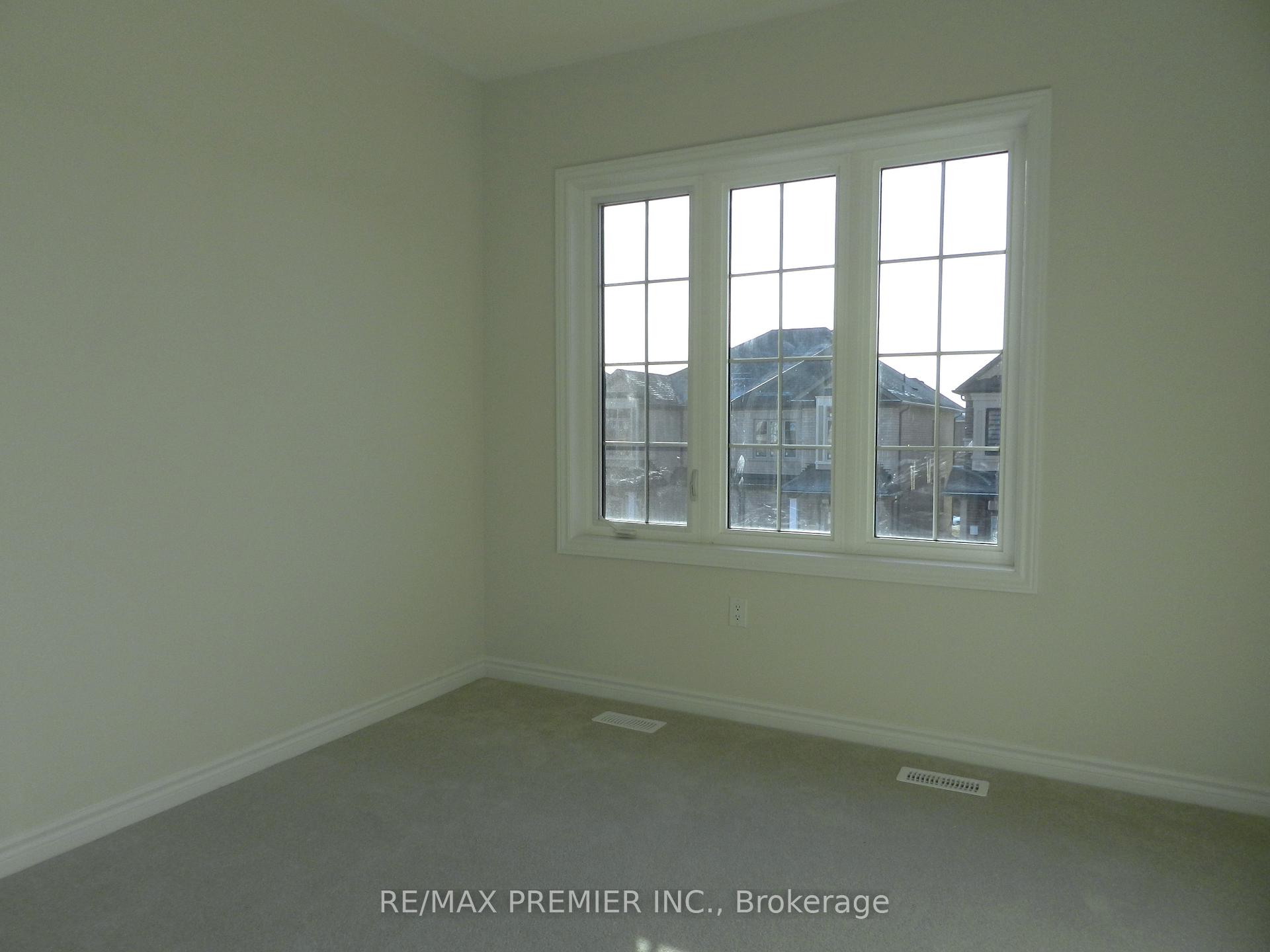 Photo 31 of 2 Jadite Street W, Whitby, Rural Whitby — HOMEH