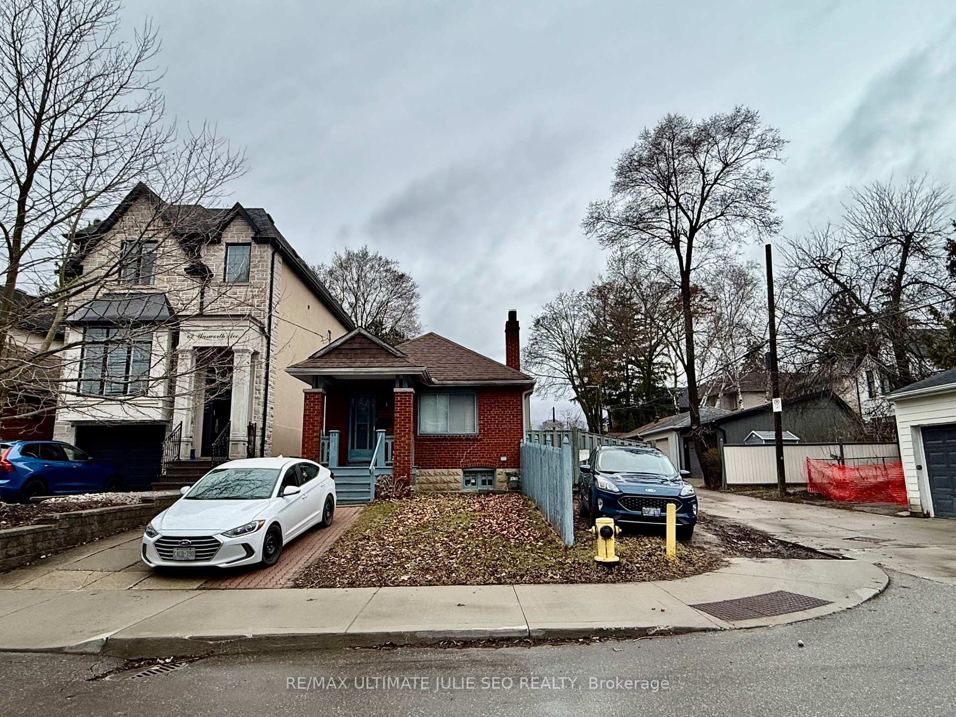 Photo 8 of 64 Unsworth Avenue, Toronto, Lawrence Park North — HOMEH